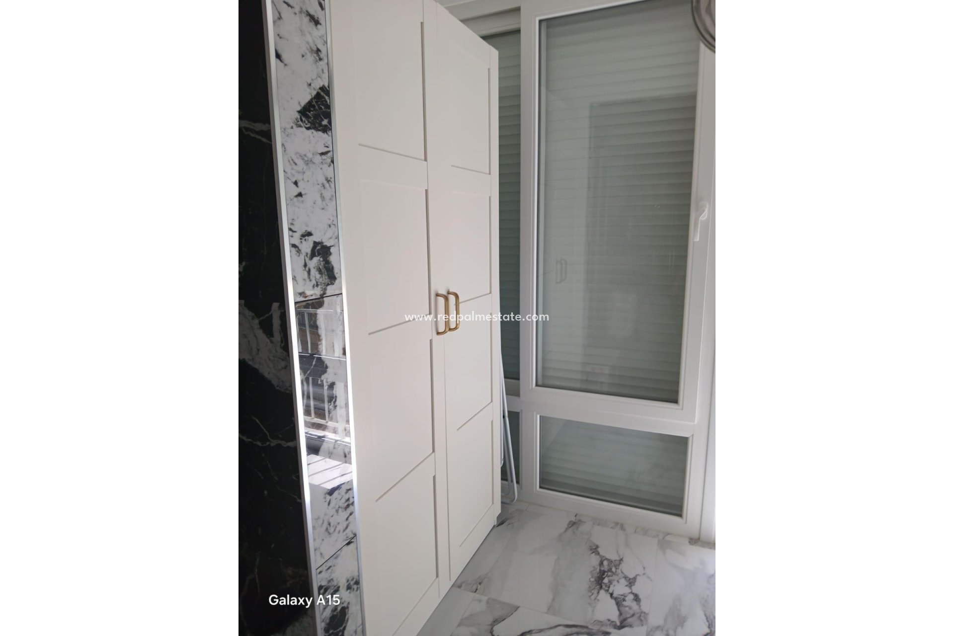 Resale - Apartment -
Torrevieja - Centro Torrevieja
