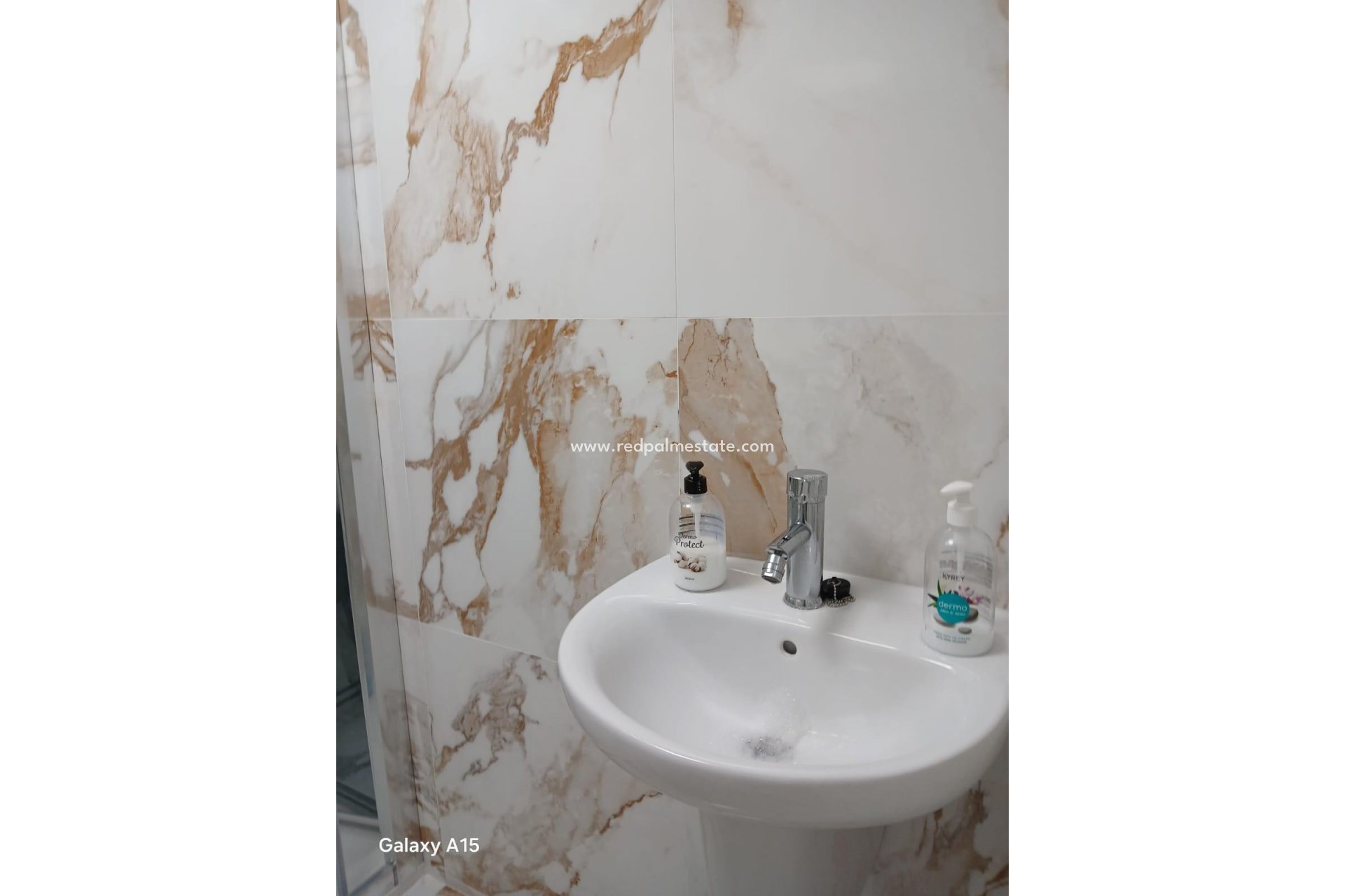 Resale - Apartment -
Torrevieja - Centro Torrevieja