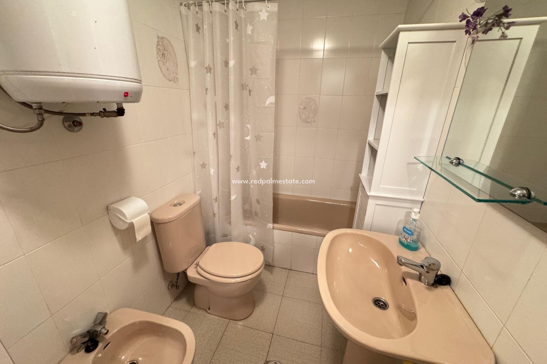Resale - Apartment -
Torrevieja - Centro Torrevieja