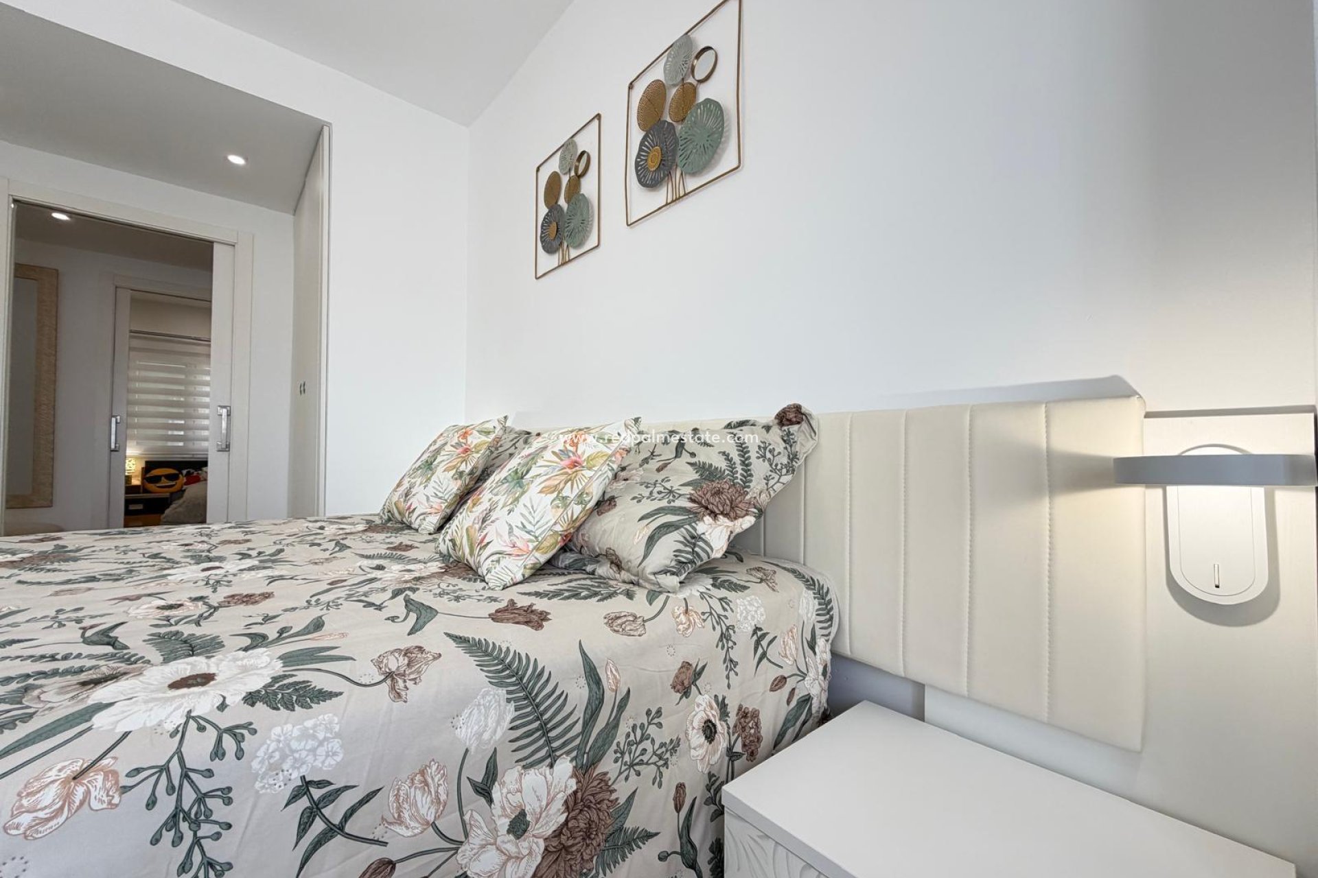 Resale - Apartment -
Torrevieja - Centro Torrevieja