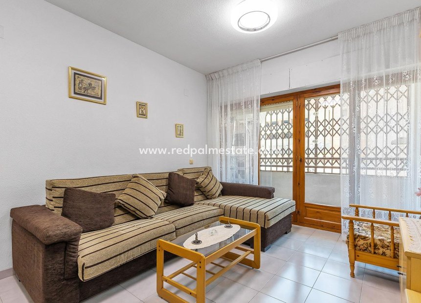 Resale - Apartment -
Torrevieja - Centro Torrevieja