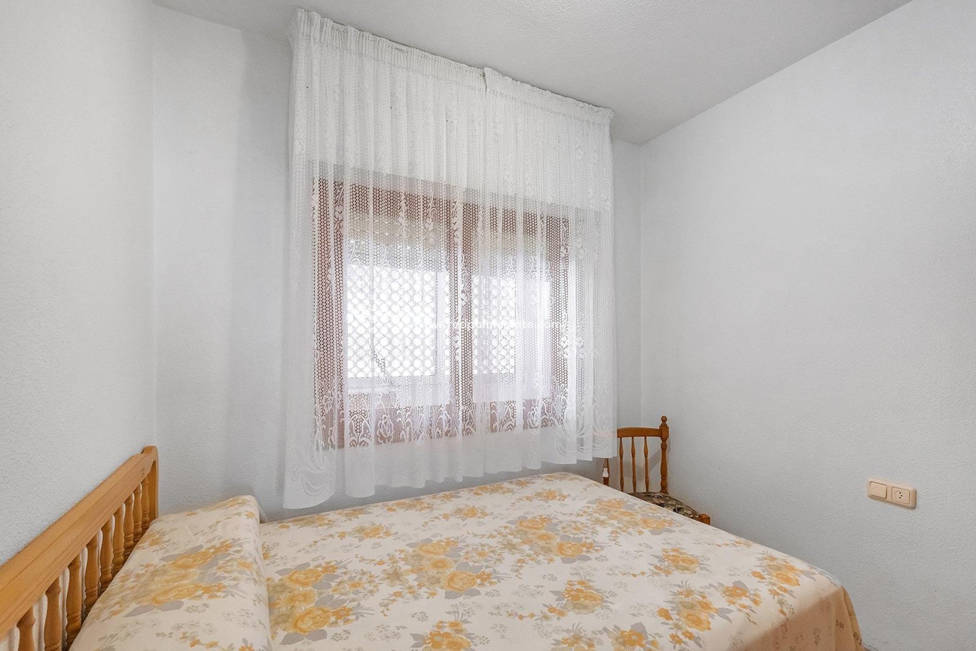 Resale - Apartment -
Torrevieja - Centro Torrevieja