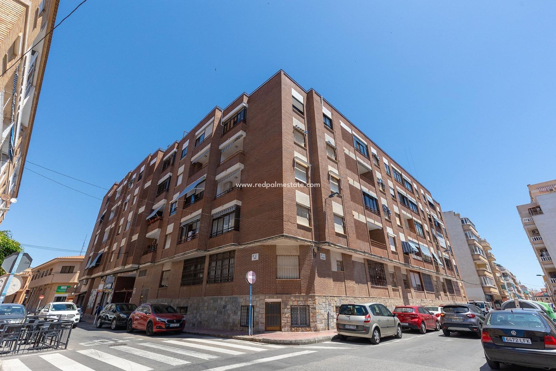Resale - Apartment -
Torrevieja - Centro Torrevieja