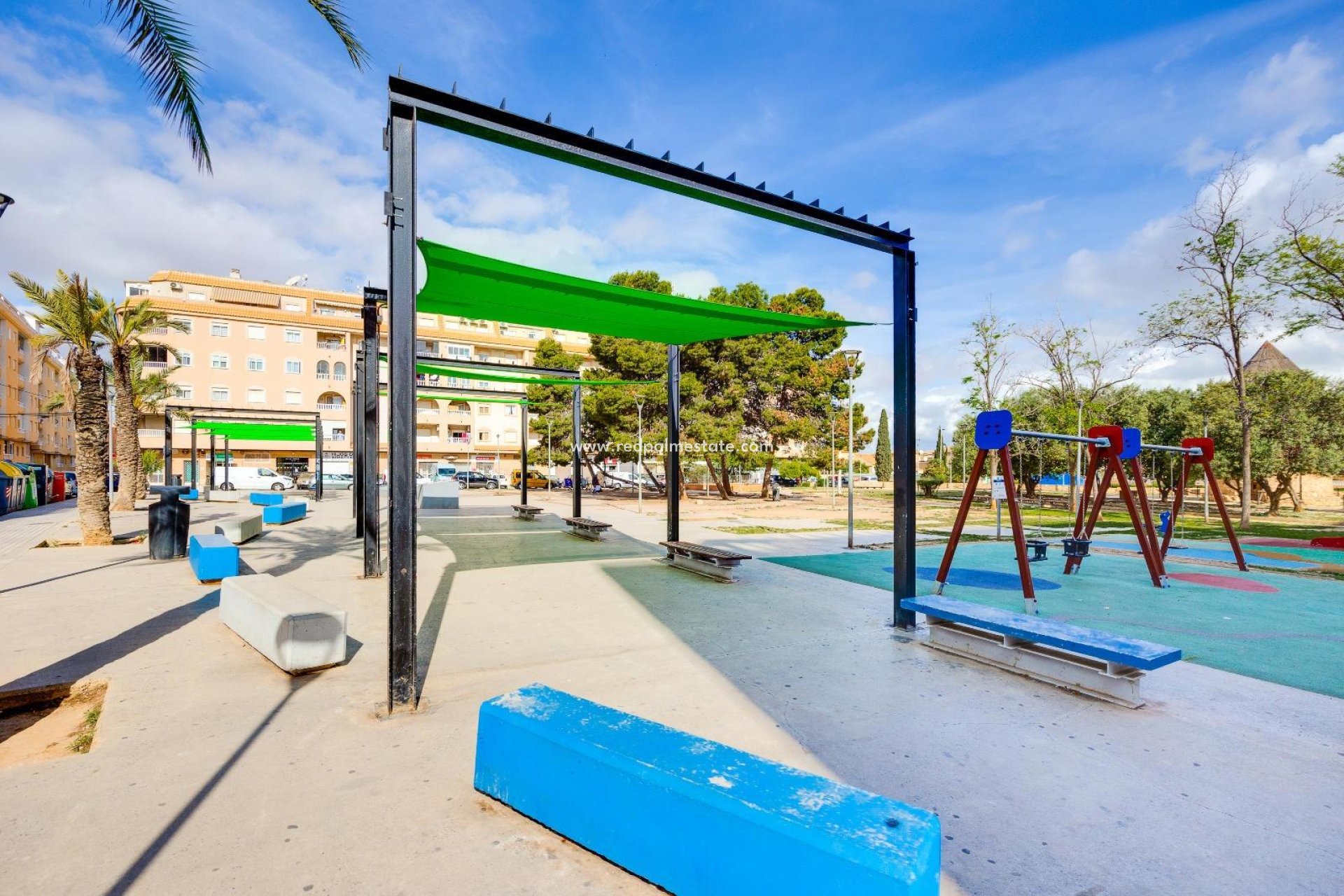 Resale - Apartment -
Torrevieja - Centro Torrevieja