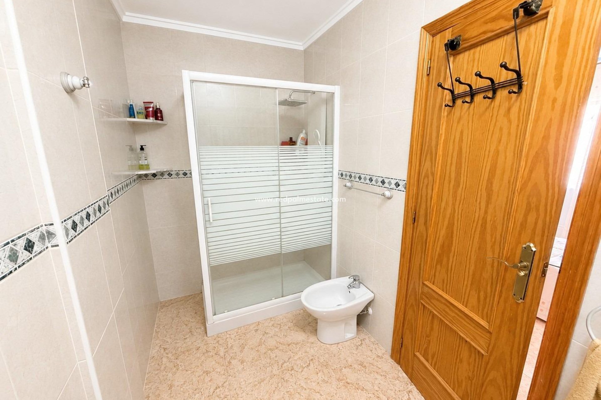 Resale - Apartment -
Torrevieja - Centro Torrevieja