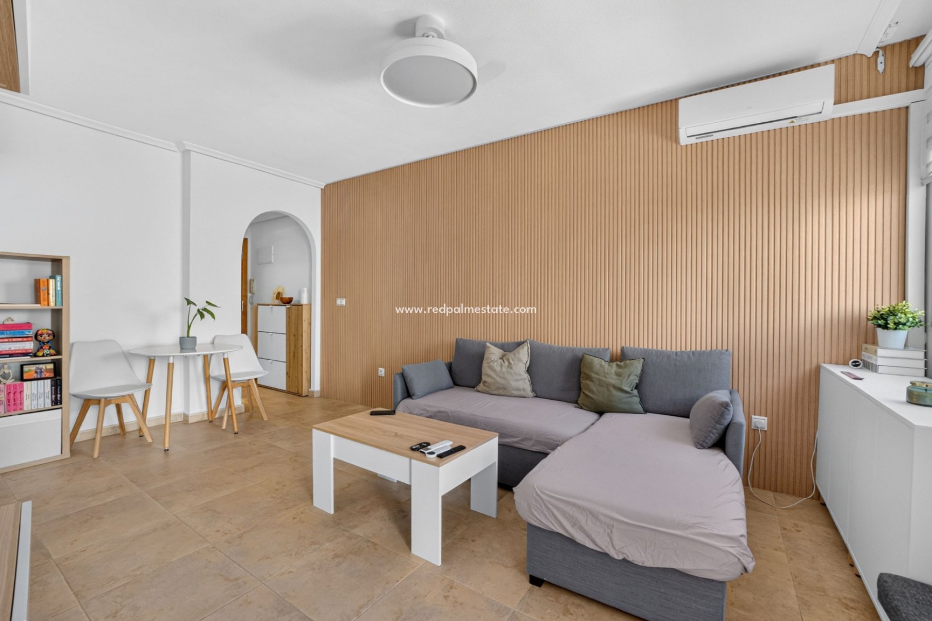 Resale - Apartment -
Torrevieja - Centro