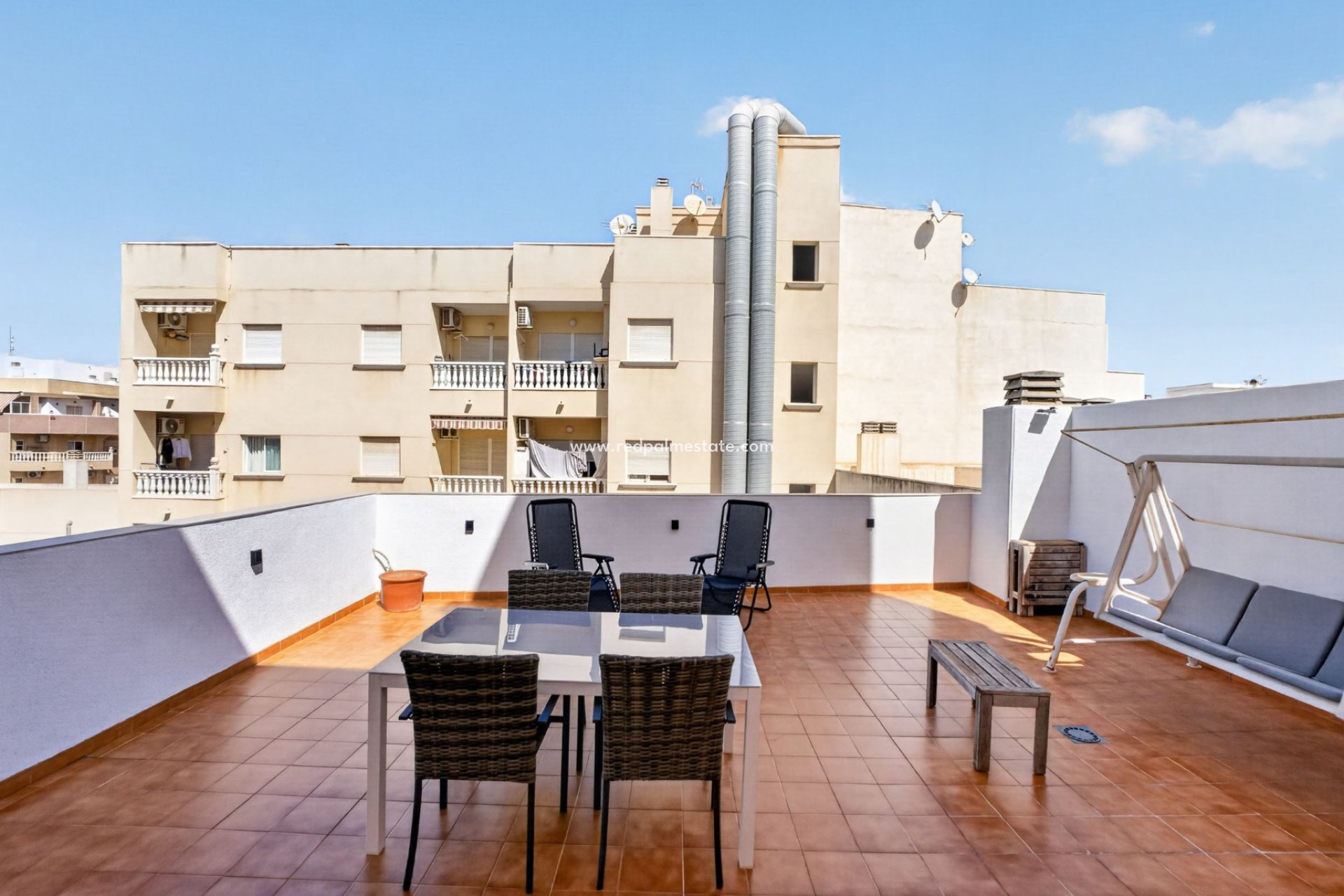 Resale - Apartment -
Torrevieja - Centro