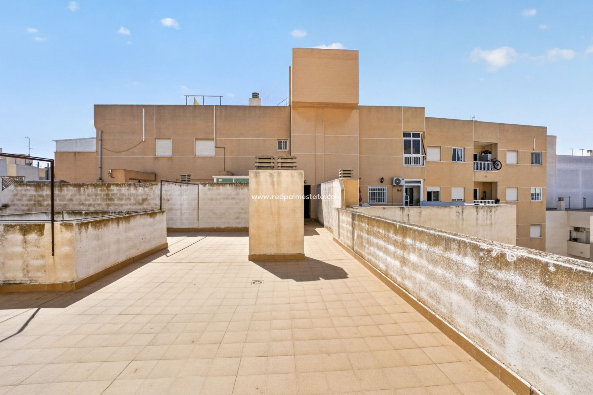Resale - Apartment -
Torrevieja - Centro