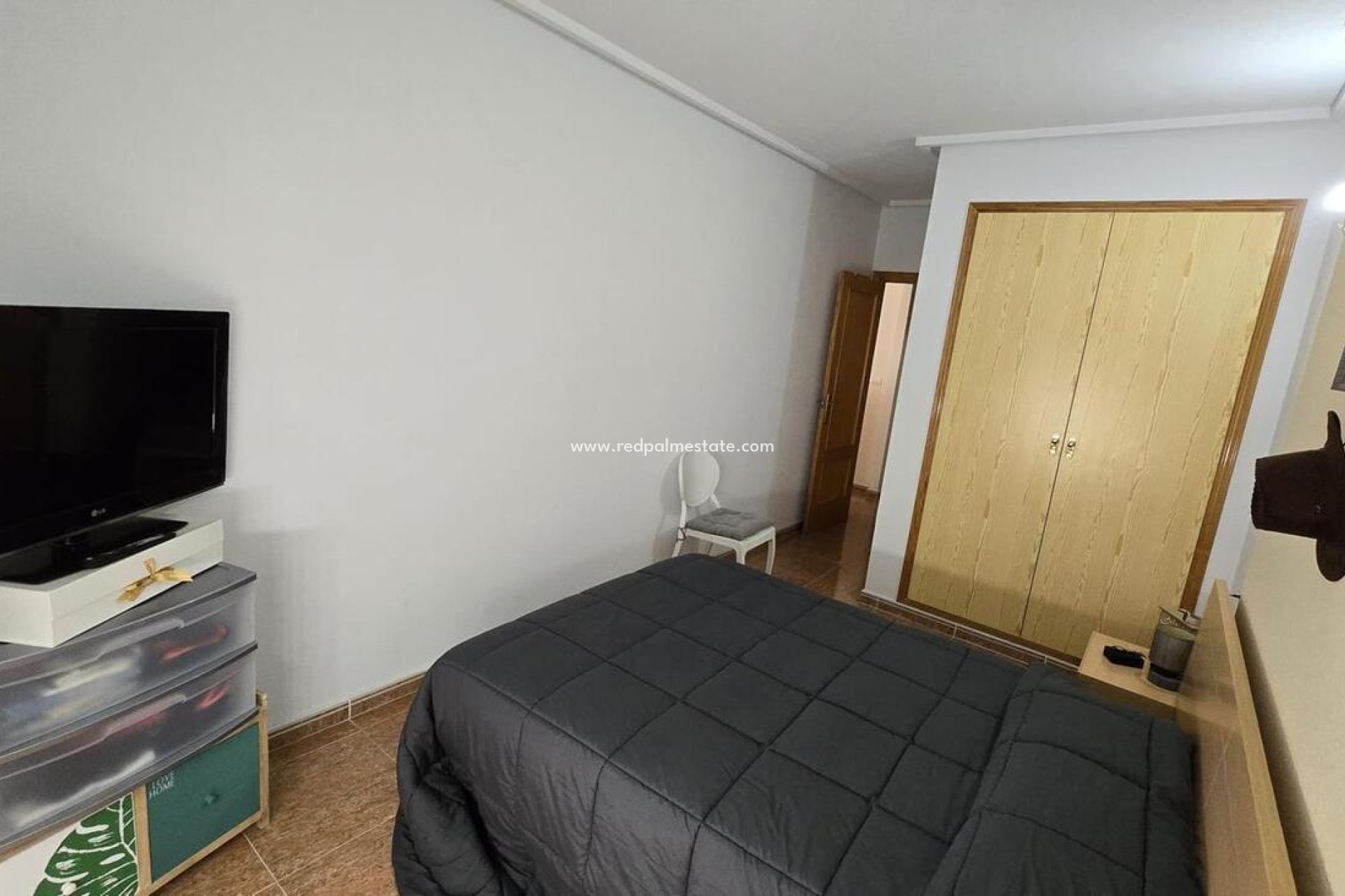 Resale - Apartment -
Torrevieja - CORTES VALENCIANAS