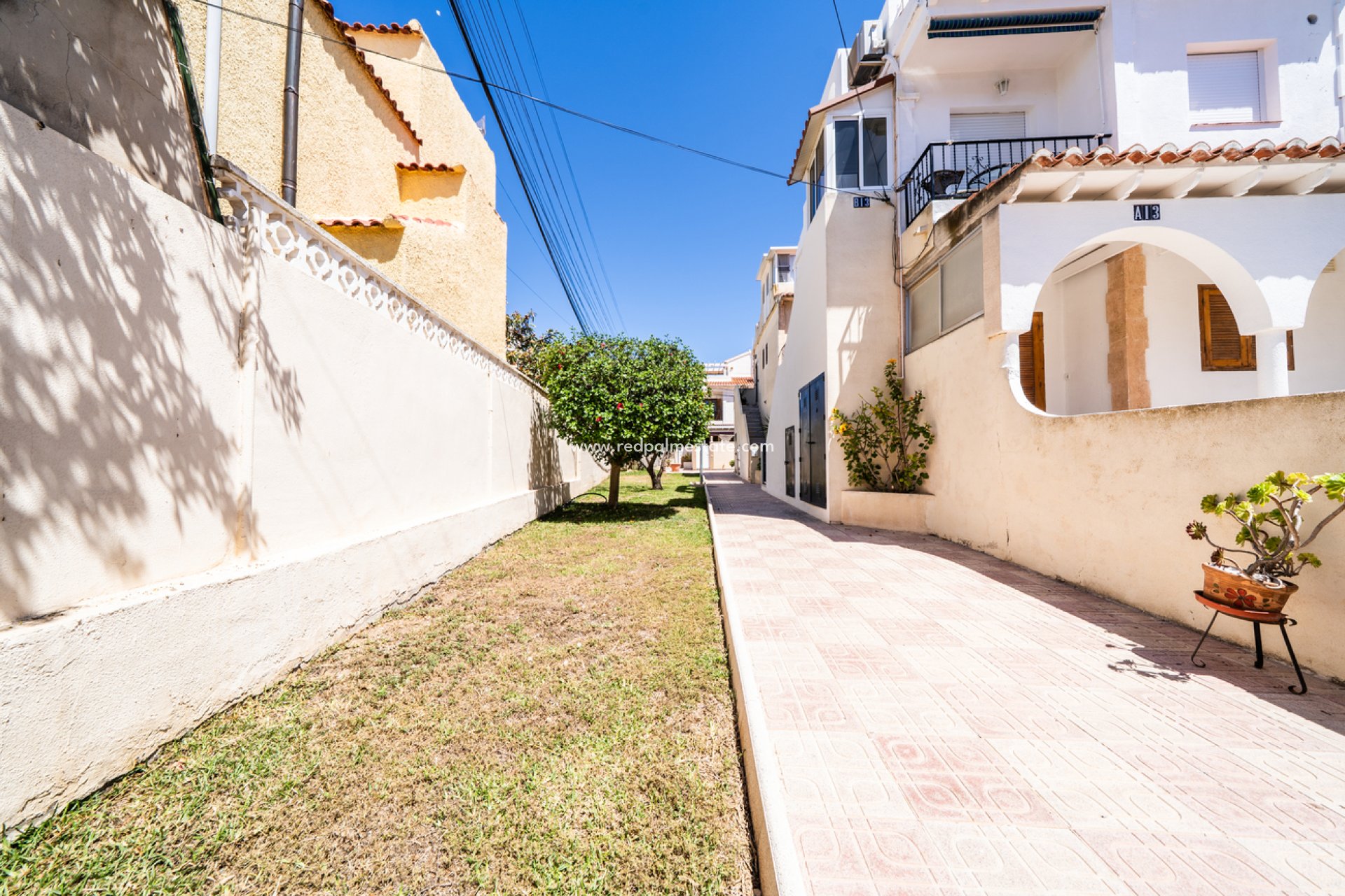 Resale - Apartment -
Torrevieja - Costa Blanca