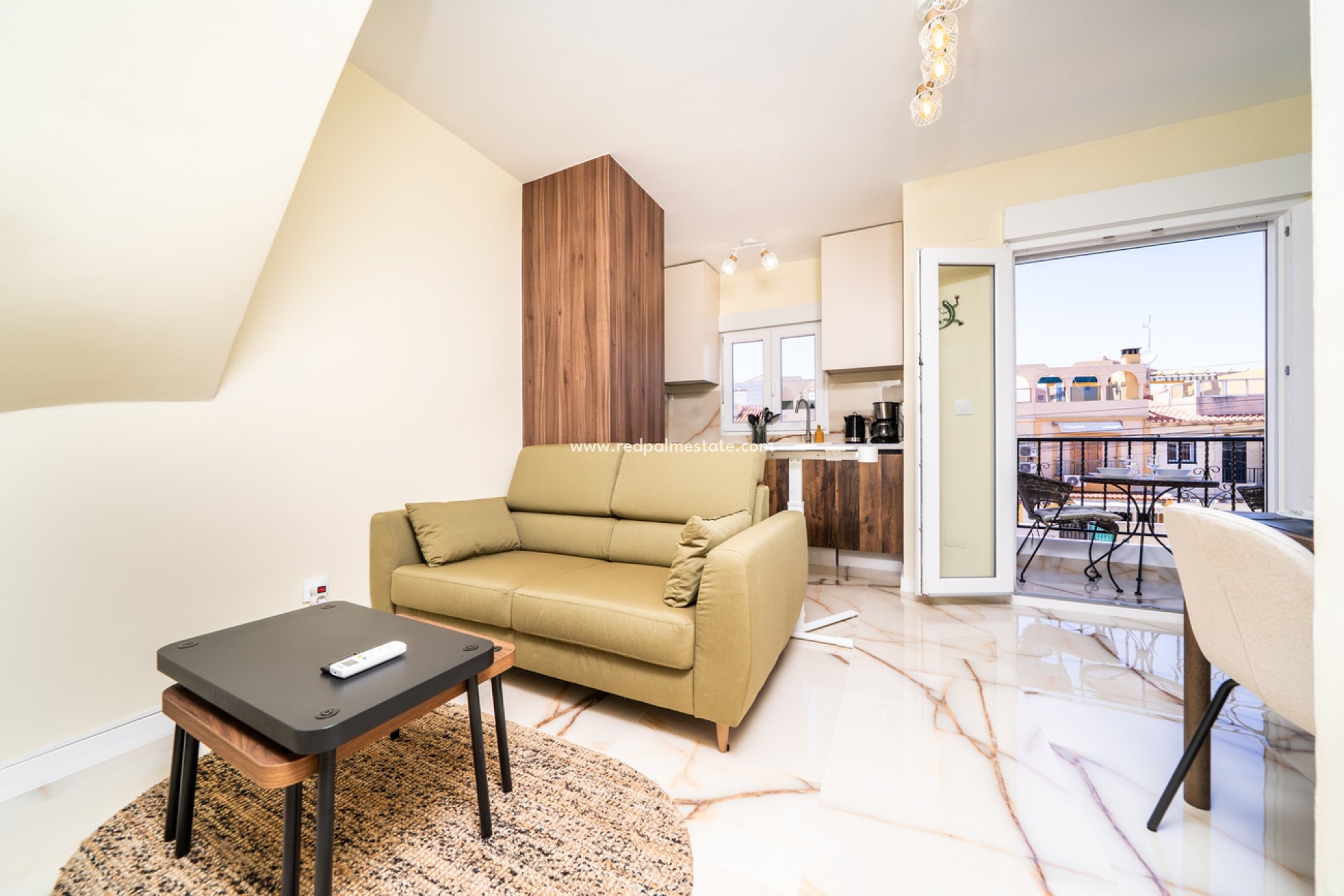 Resale - Apartment -
Torrevieja - Costa Blanca