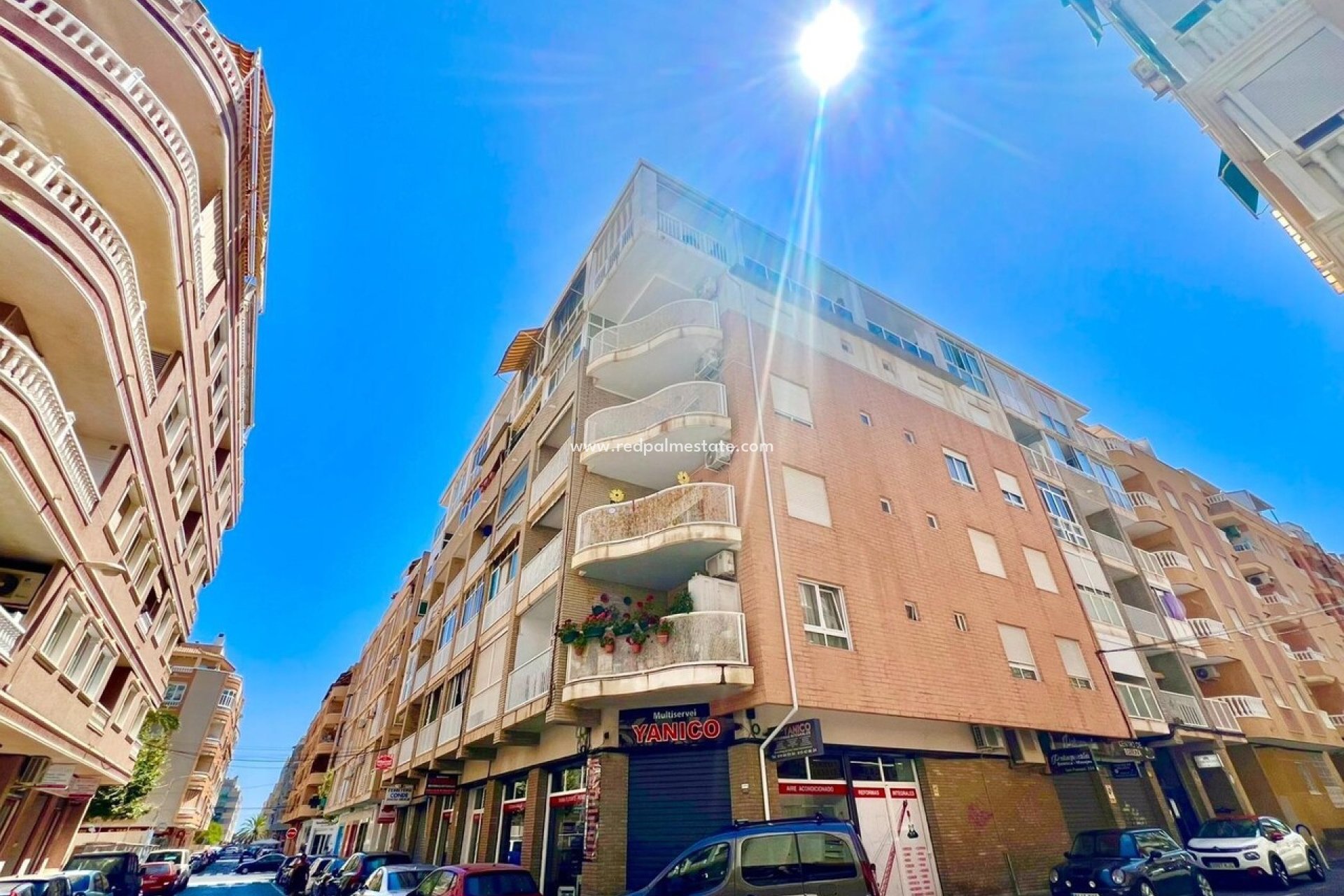 Resale - Apartment -
Torrevieja - Costa Blanca