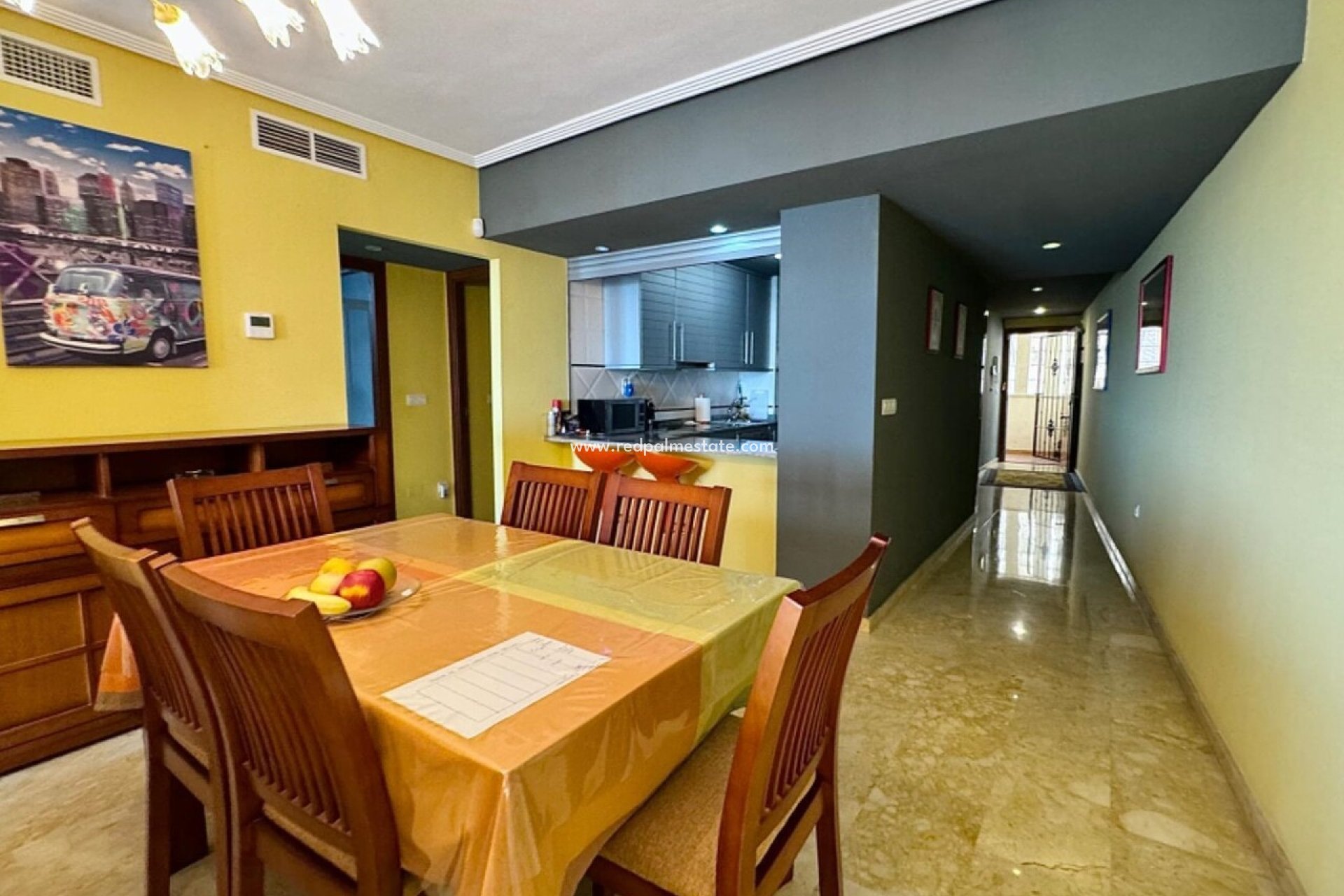 Resale - Apartment -
Torrevieja - Costa Blanca