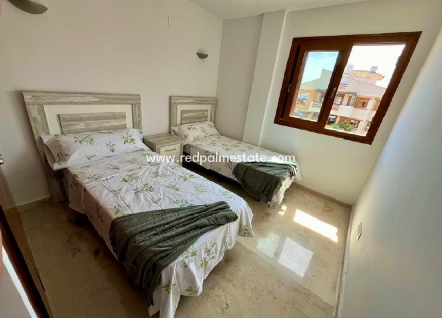 Resale - Apartment -
Torrevieja - Costa Blanca