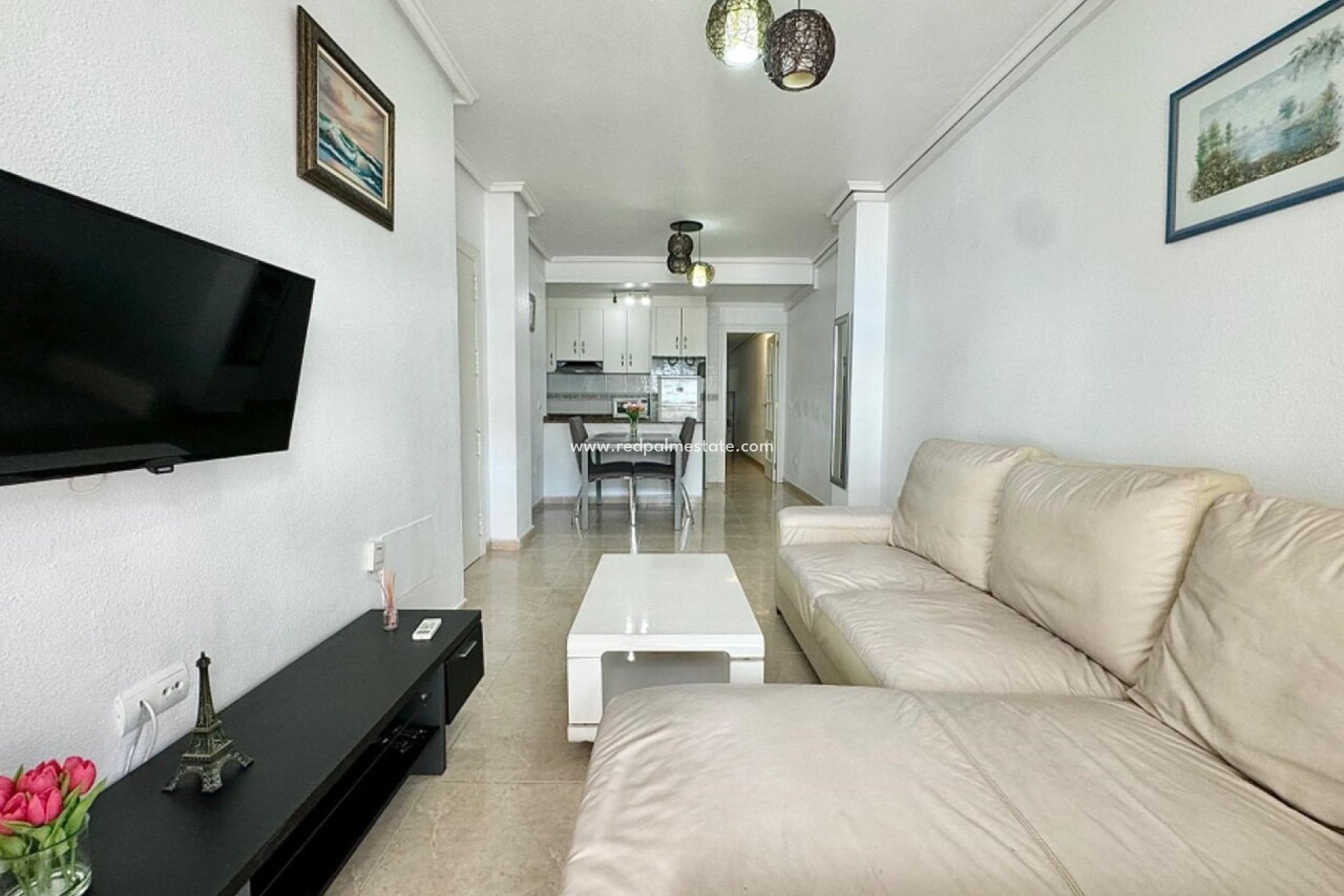 Resale - Apartment -
Torrevieja - Costa Blanca