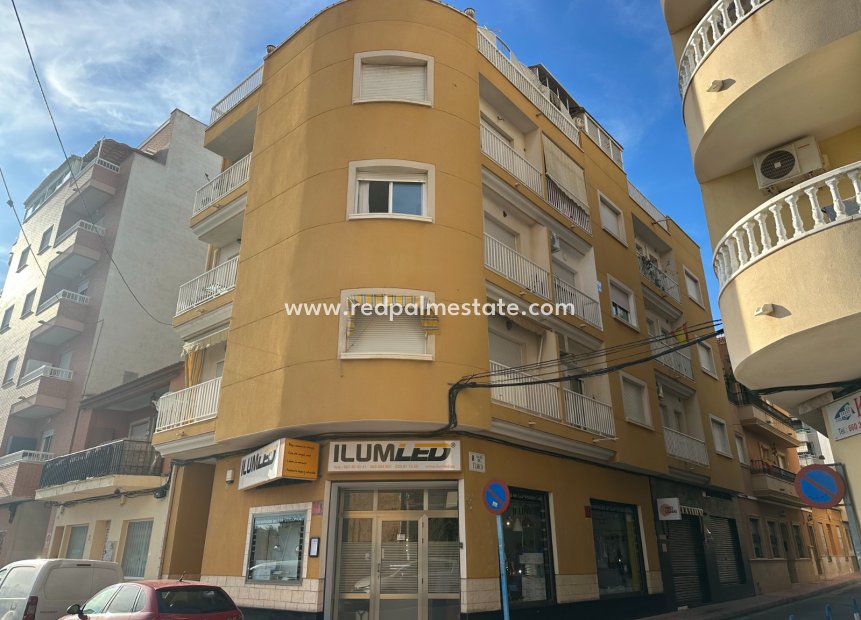 Resale - Apartment -
Torrevieja - Costa Blanca