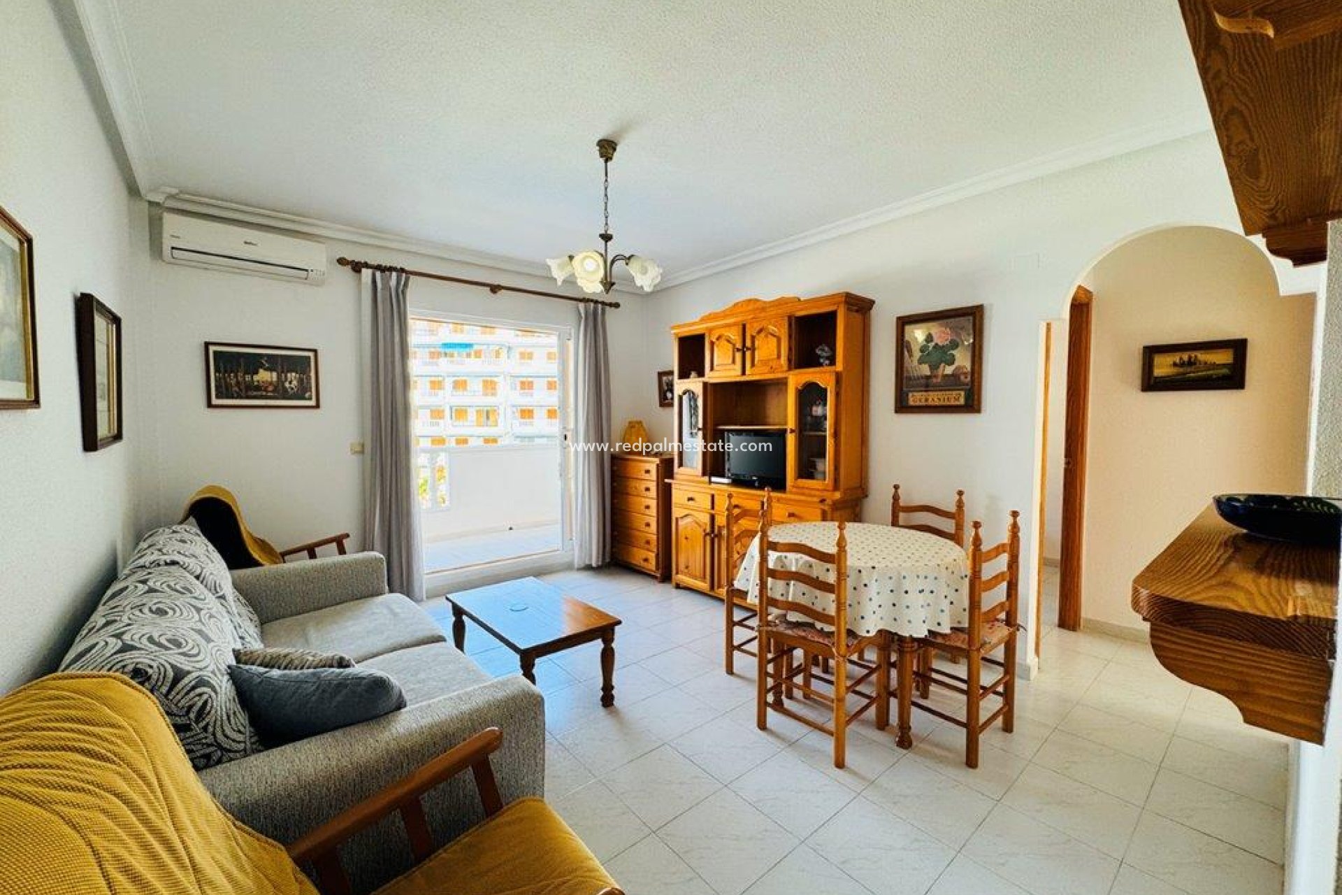 Resale - Apartment -
Torrevieja - Costa Blanca