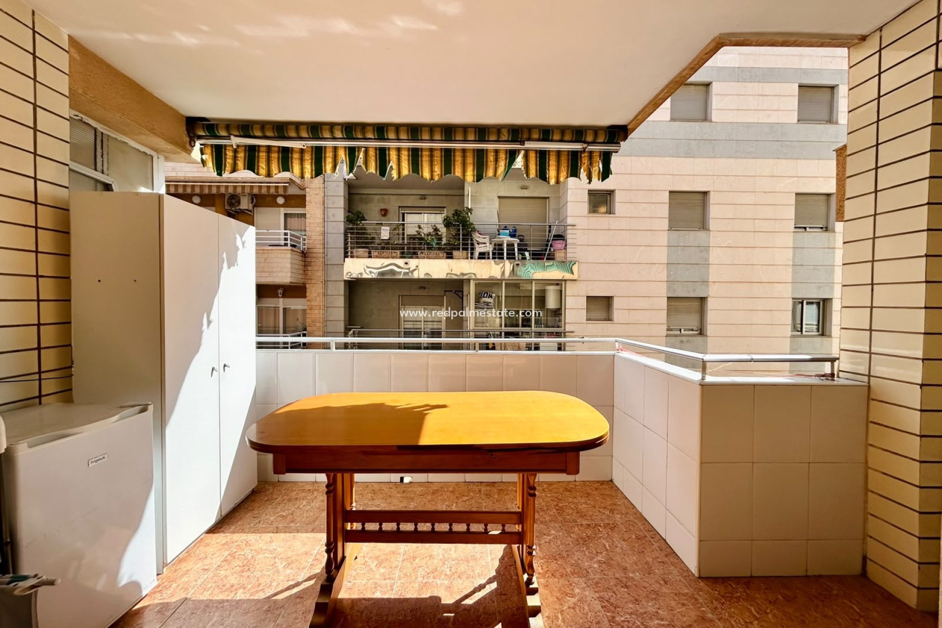 Resale - Apartment -
Torrevieja - Curva del Palangre