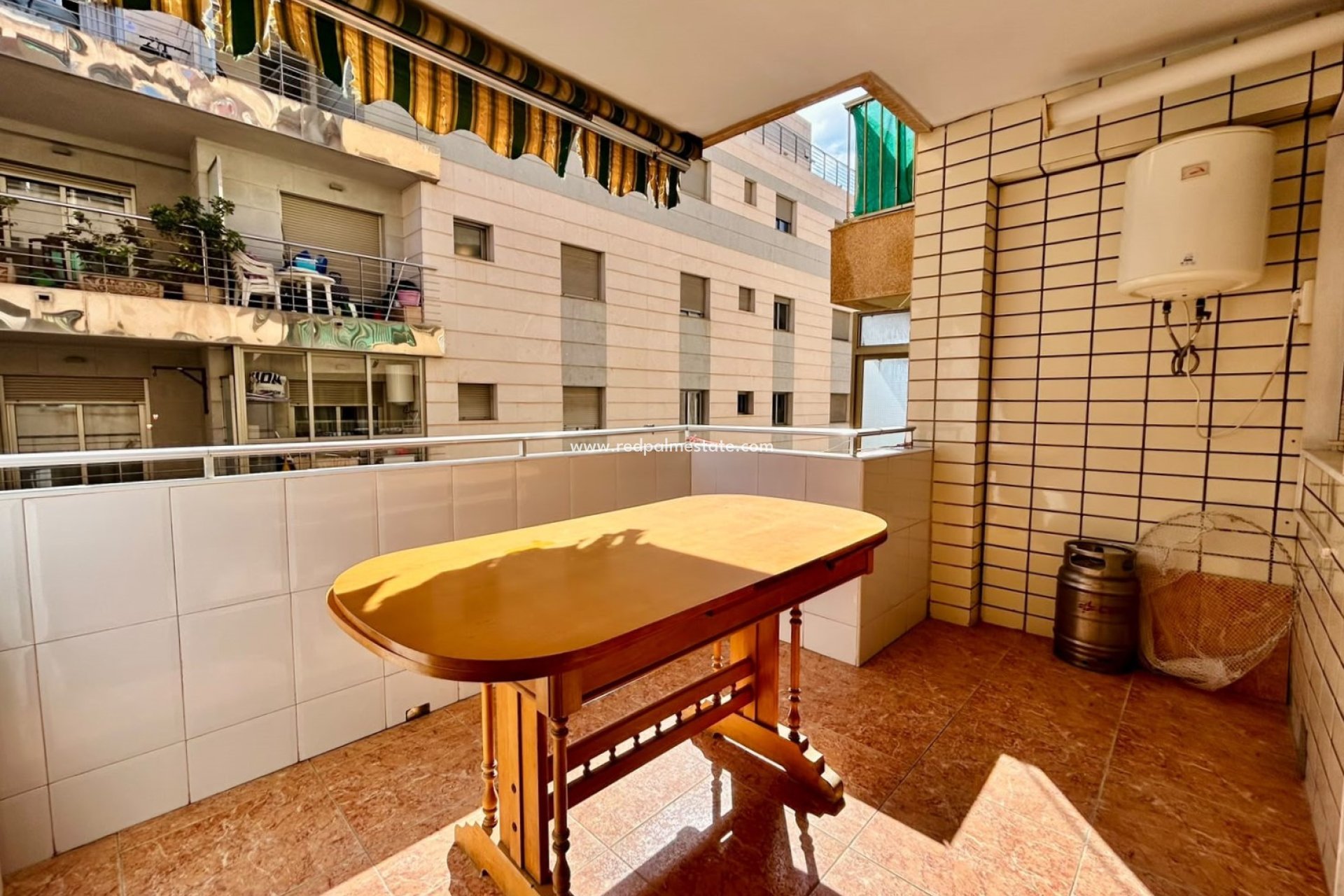 Resale - Apartment -
Torrevieja - Curva del Palangre