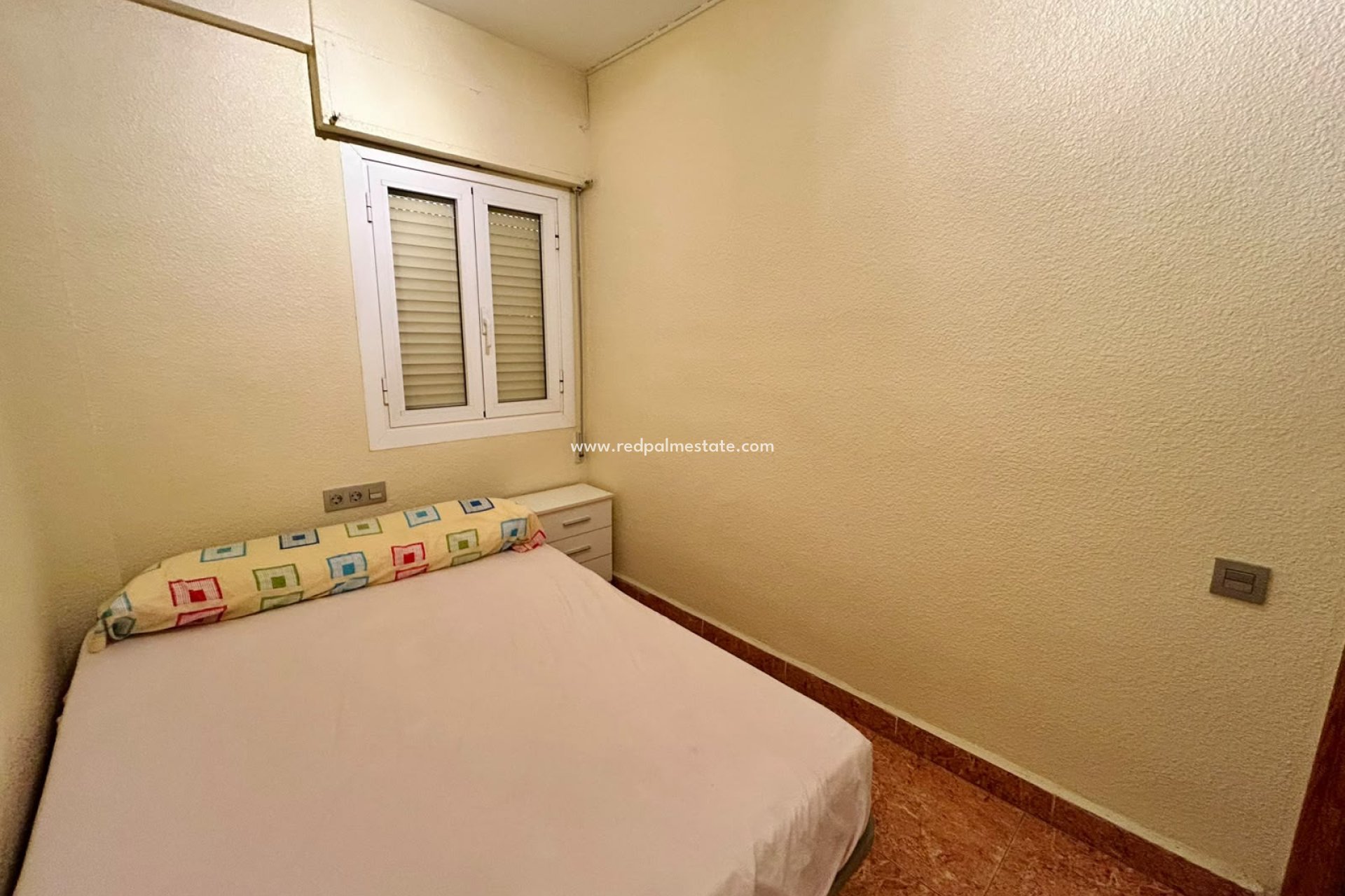 Resale - Apartment -
Torrevieja - Curva del Palangre
