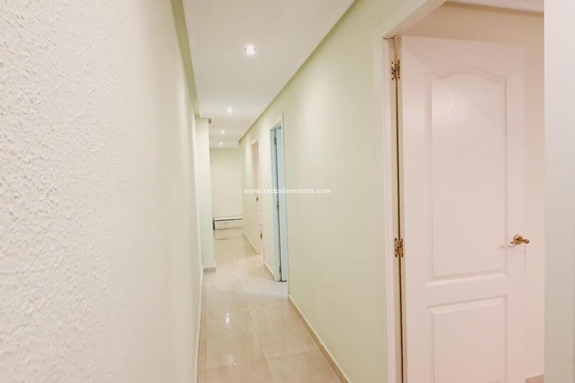 Resale - Apartment -
Torrevieja - DOWNTOWN