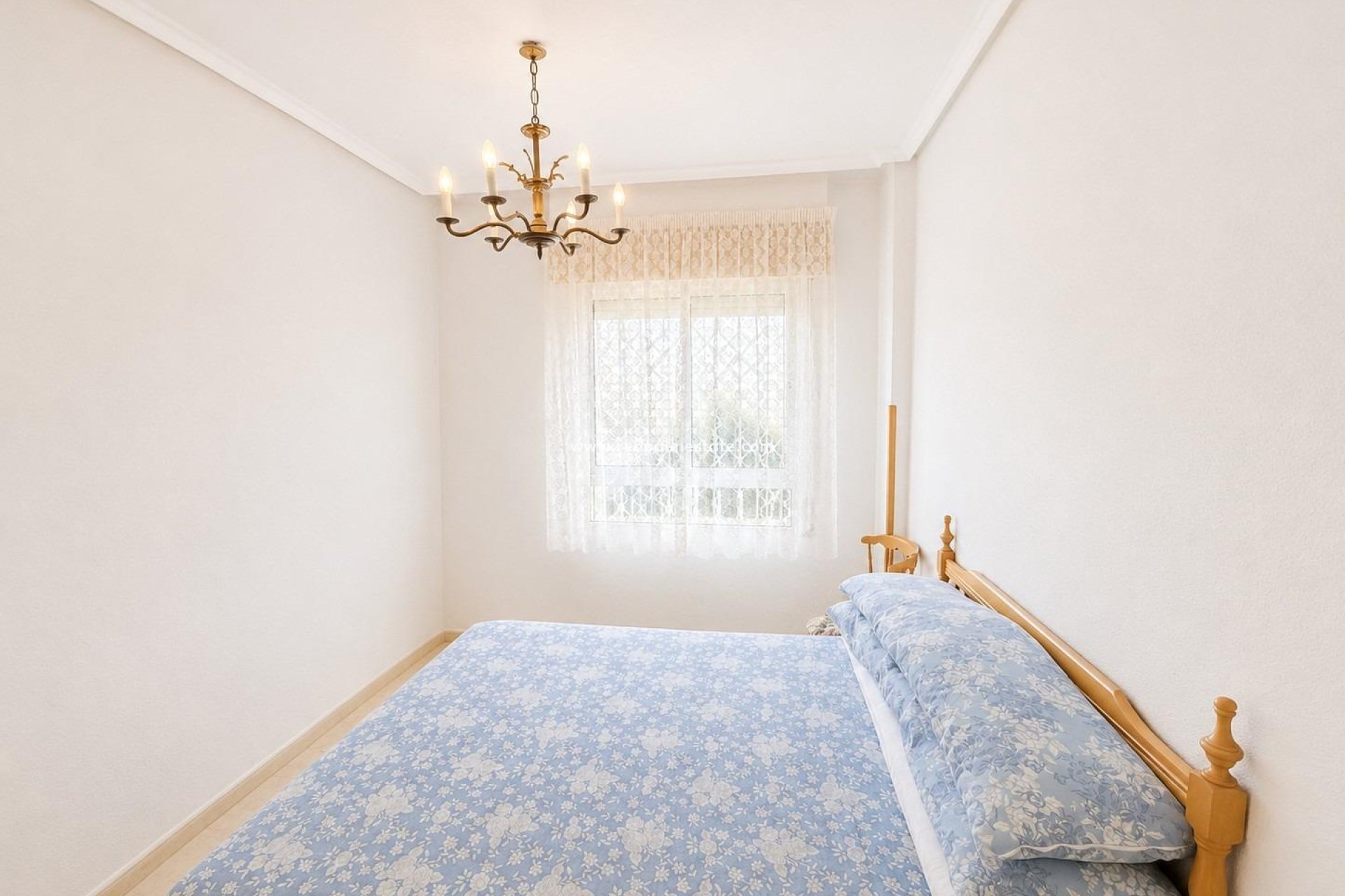 Resale - Apartment -
Torrevieja - El Acequión - Los Náufragos