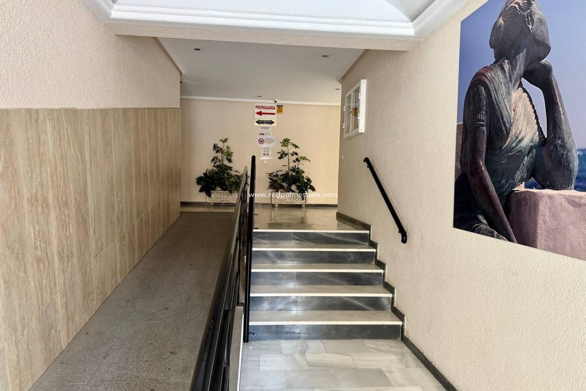Resale - Apartment -
Torrevieja - El Acequión - Los Náufragos