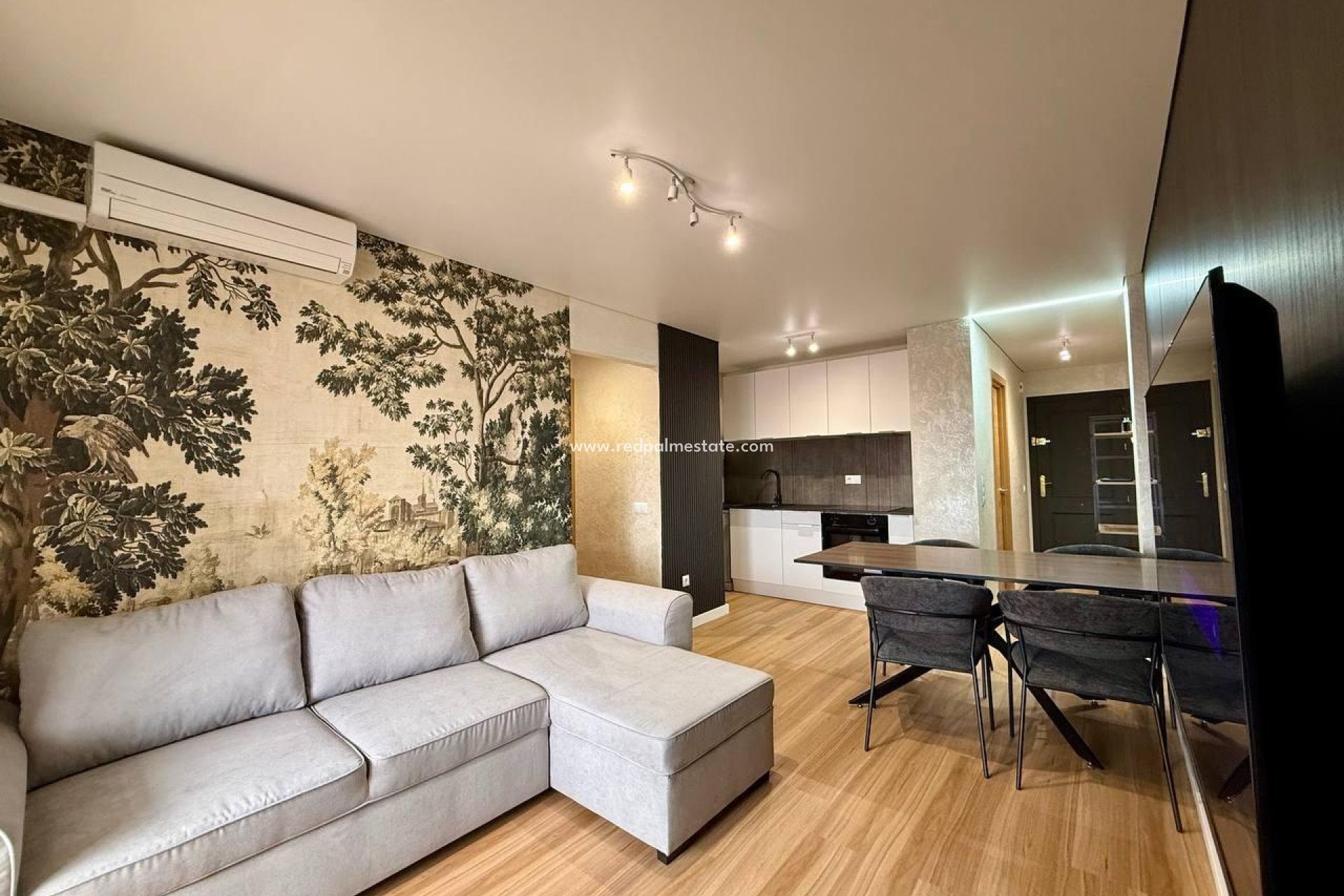 Resale - Apartment -
Torrevieja - El Acequión - Los Náufragos
