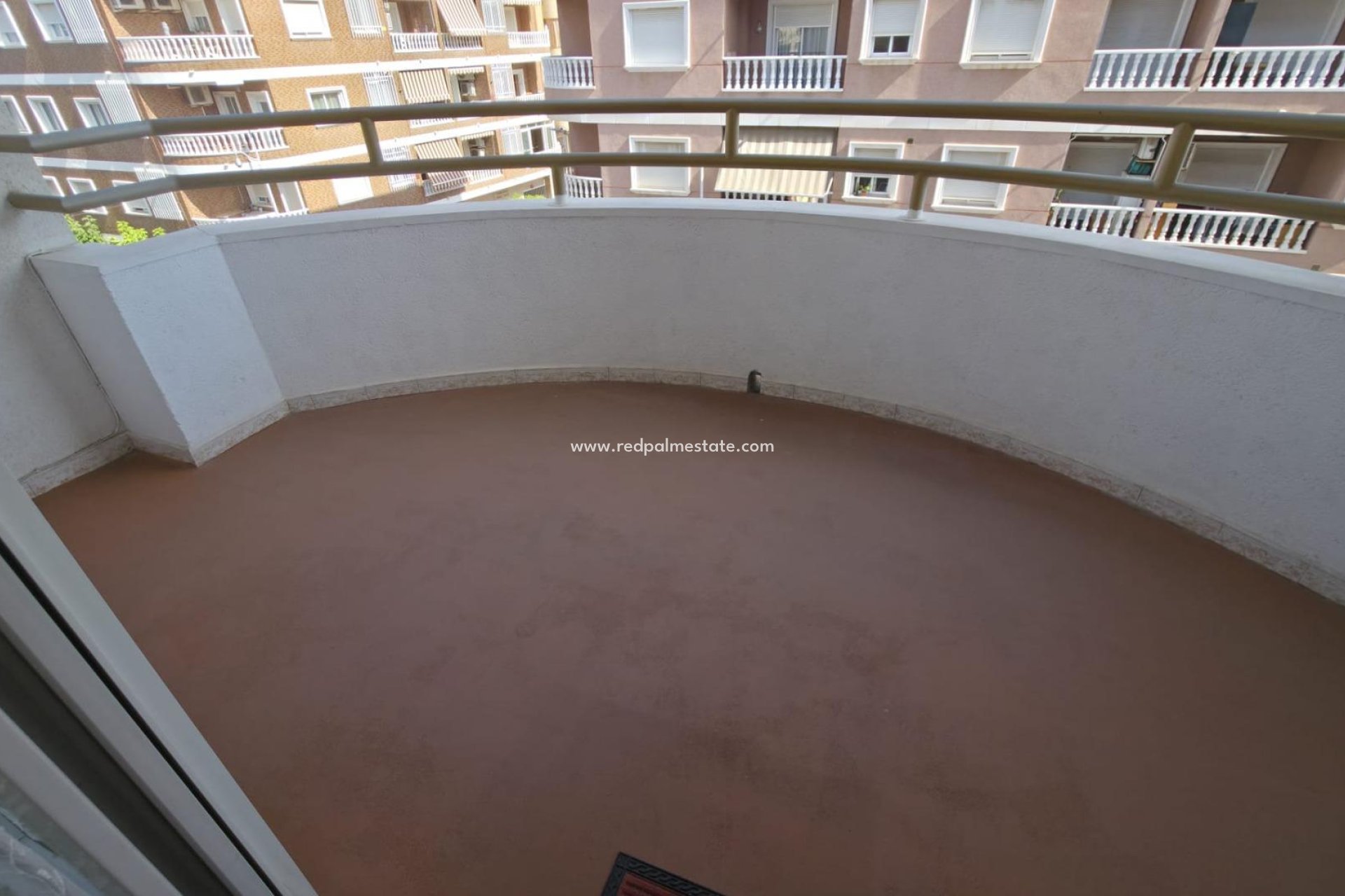 Resale - Apartment -
Torrevieja - El Acequión - Los Náufragos