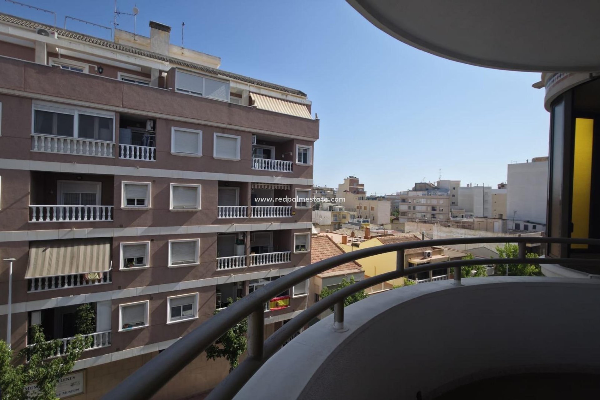 Resale - Apartment -
Torrevieja - El Acequión - Los Náufragos