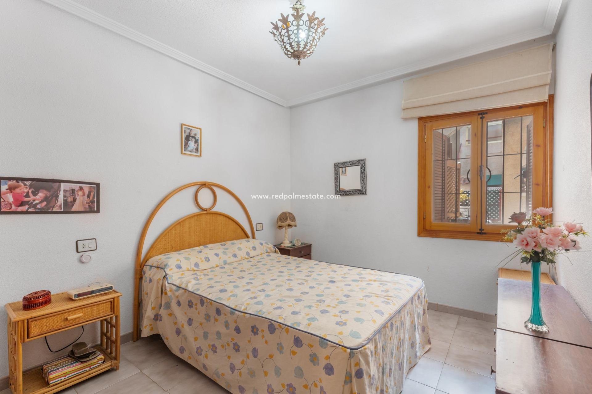 Resale - Apartment -
Torrevieja - El Acequión - Los Náufragos