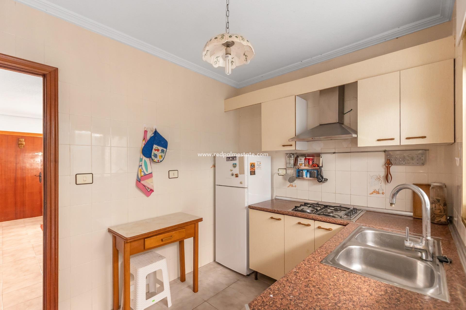 Resale - Apartment -
Torrevieja - El Acequión - Los Náufragos