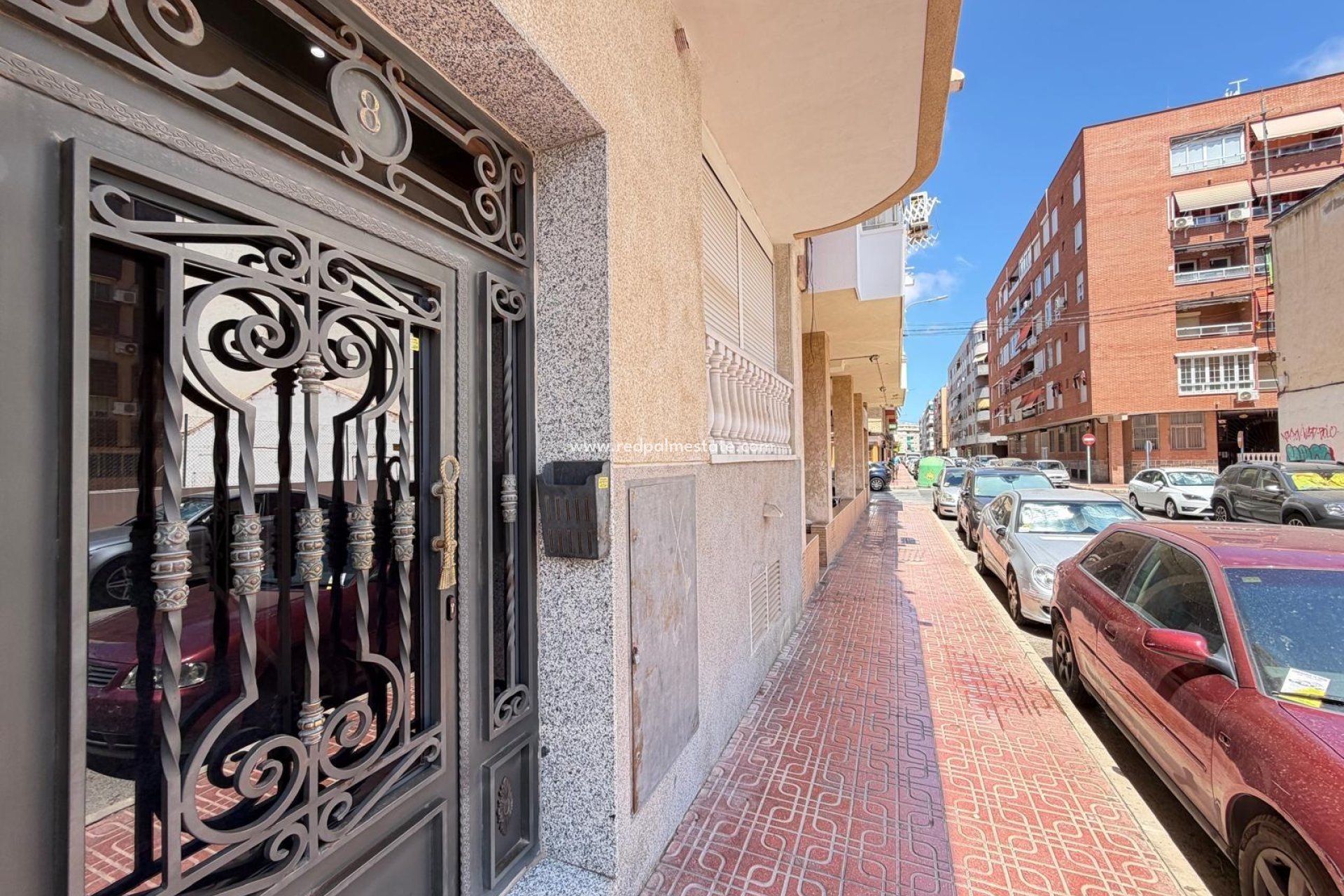 Resale - Apartment -
Torrevieja - El Acequión - Los Náufragos