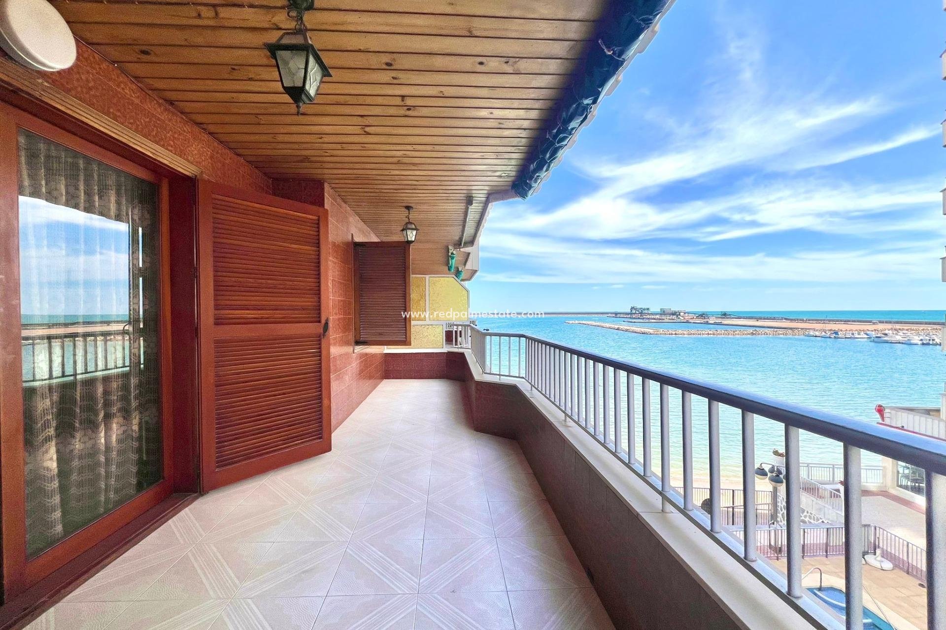 Resale - Apartment -
Torrevieja - El Acequión - Los Náufragos