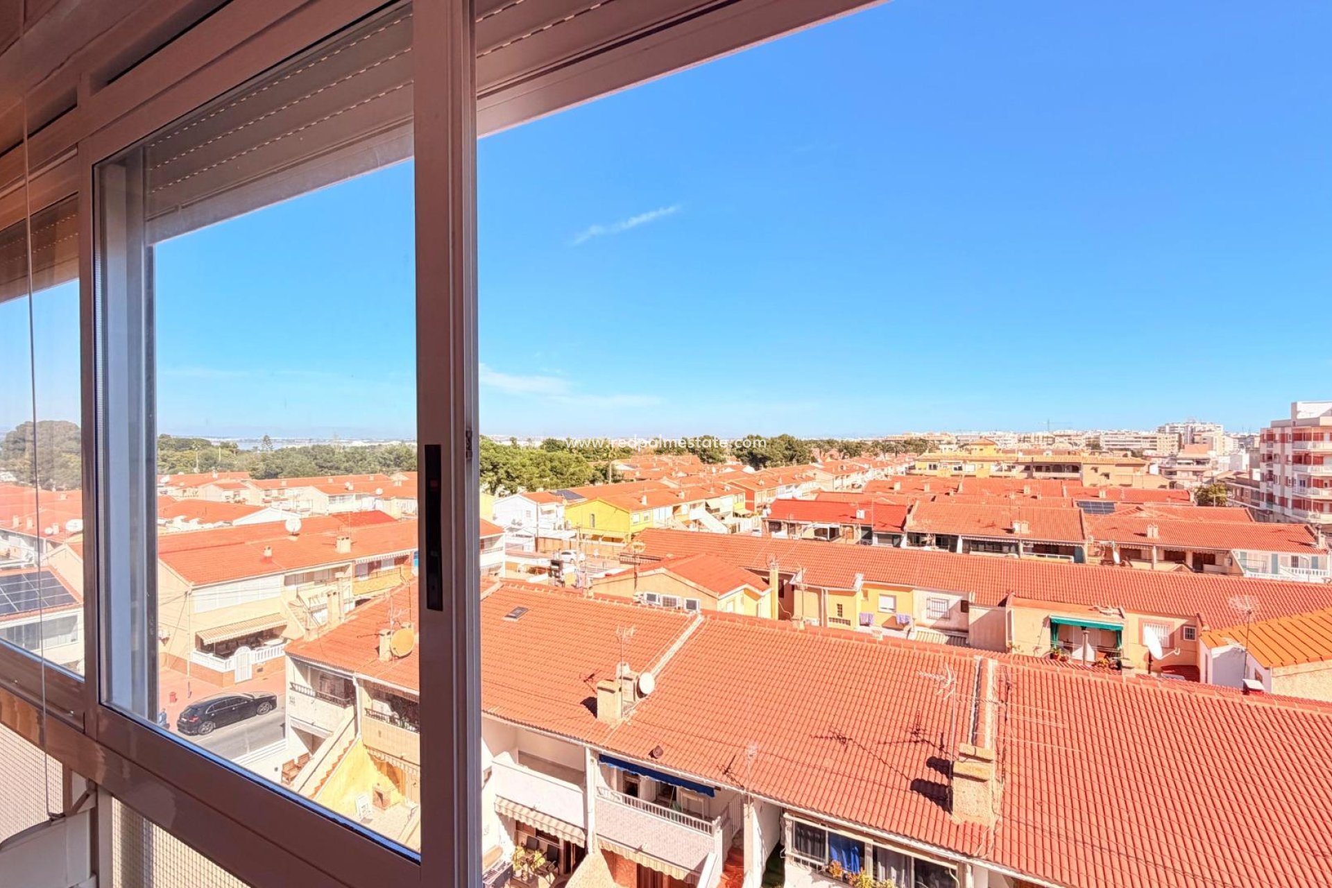 Resale - Apartment -
Torrevieja - El Acequión - Los Náufragos