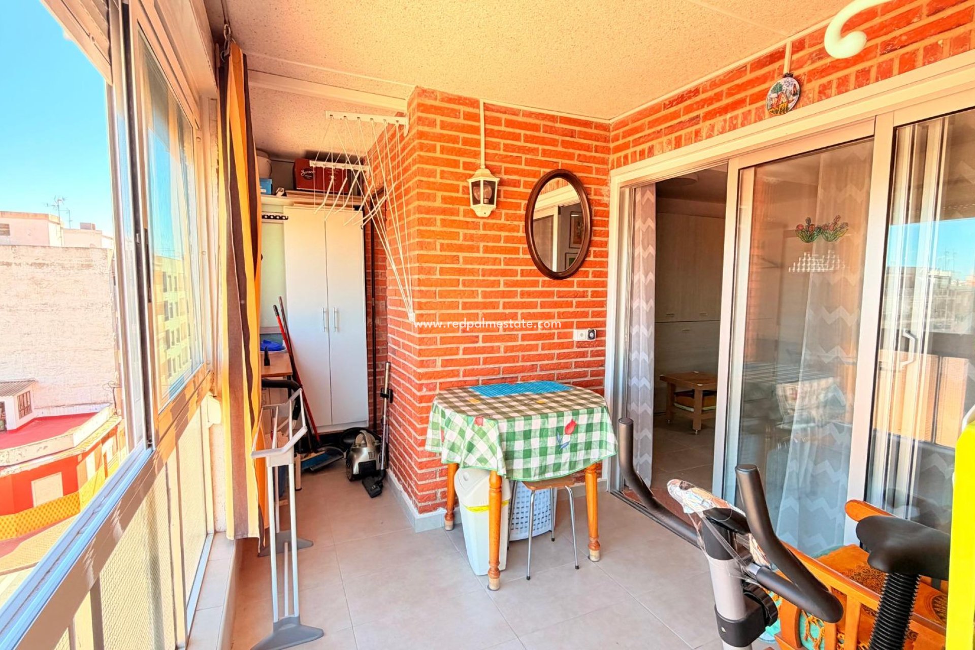 Resale - Apartment -
Torrevieja - El Acequión - Los Náufragos