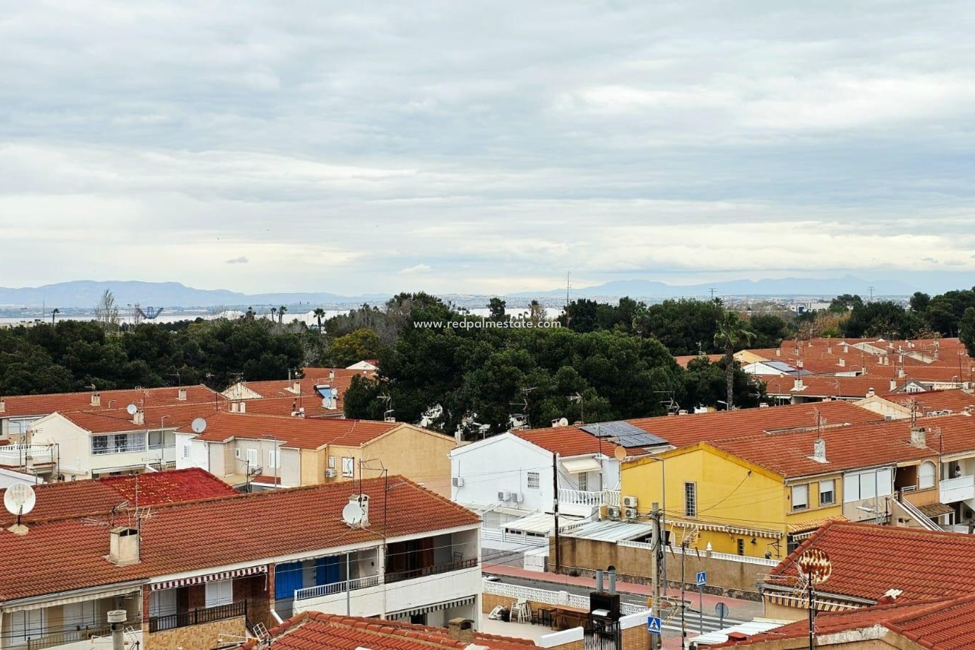 Resale - Apartment -
Torrevieja - El Acequión - Los Náufragos