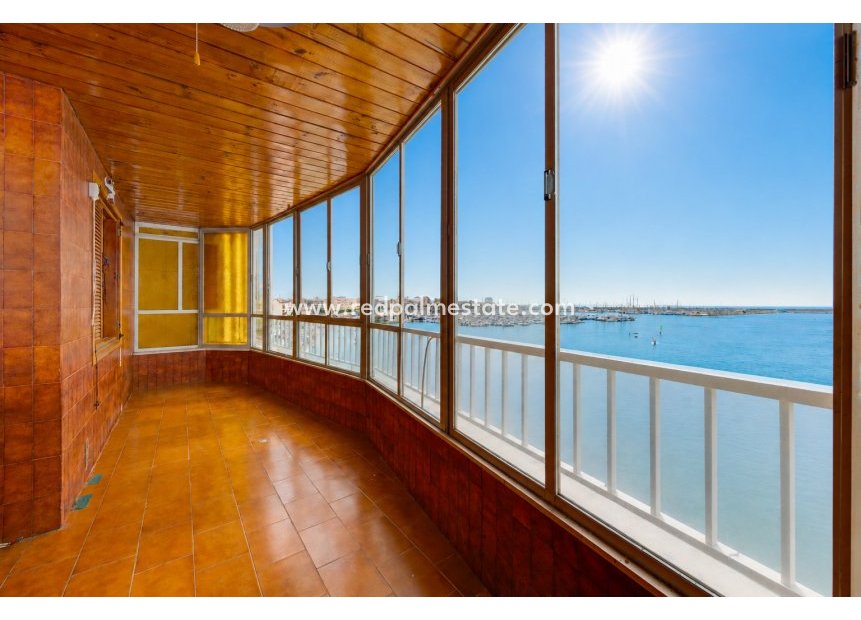 Resale - Apartment -
Torrevieja - El Acequión - Los Náufragos