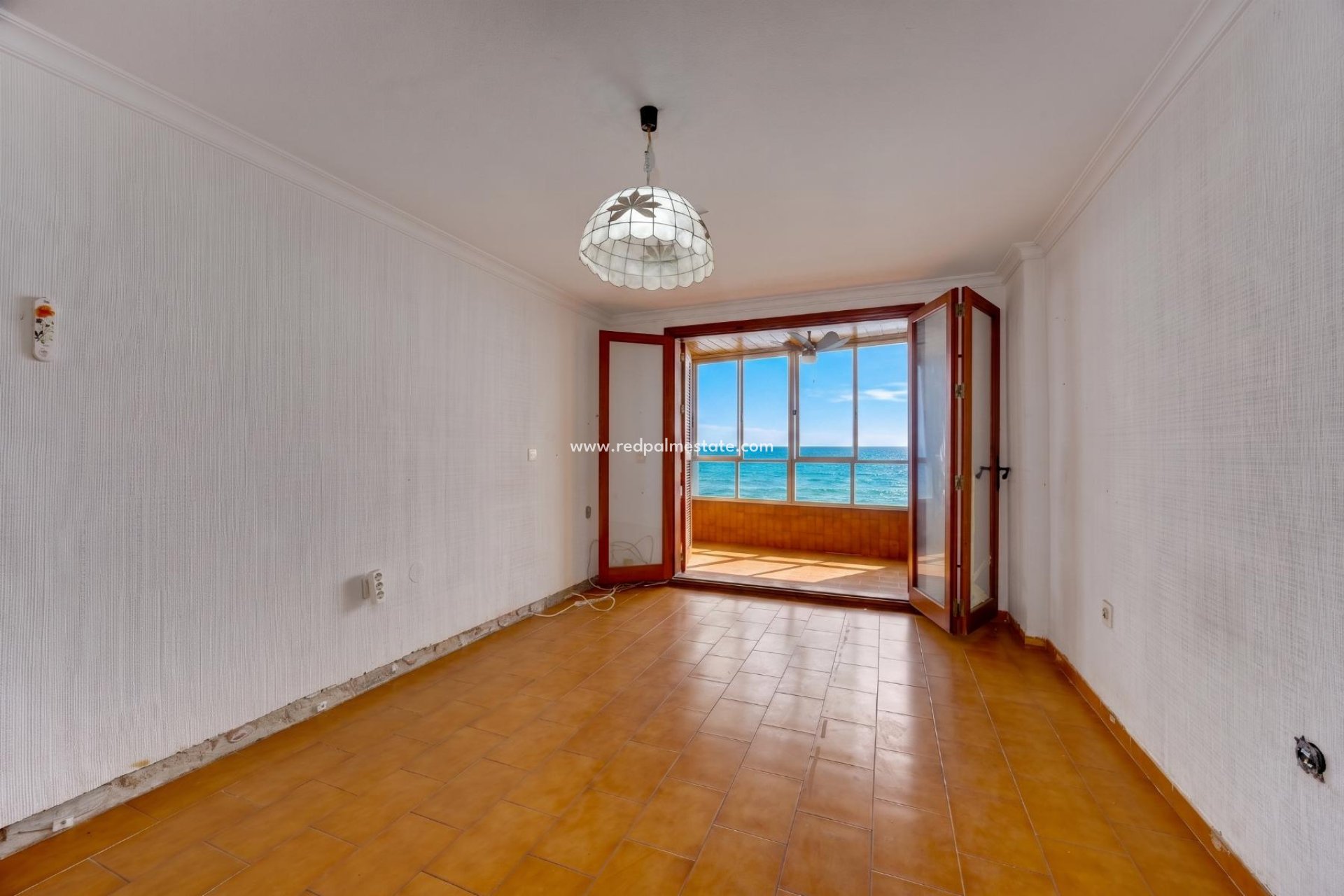Resale - Apartment -
Torrevieja - El Acequión - Los Náufragos