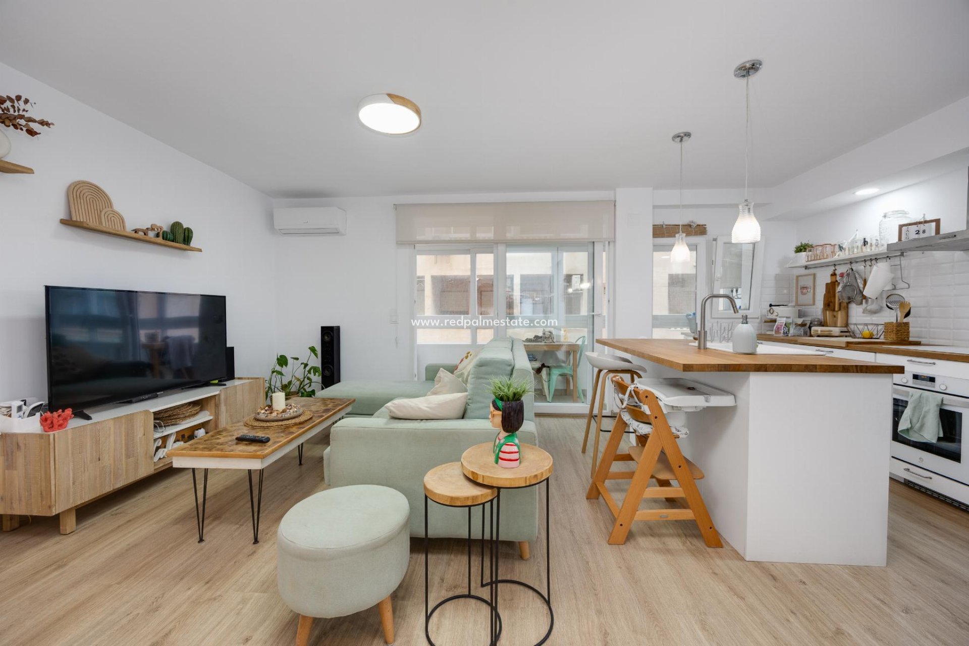 Resale - Apartment -
Torrevieja - El Acequión - Los Náufragos