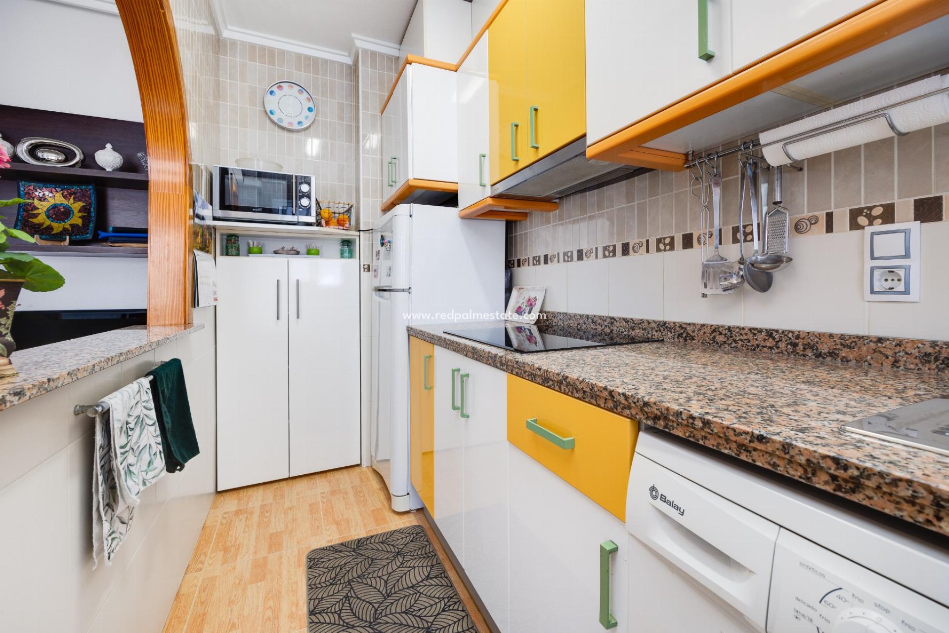 Resale - Apartment -
Torrevieja - El Acequión - Los Náufragos