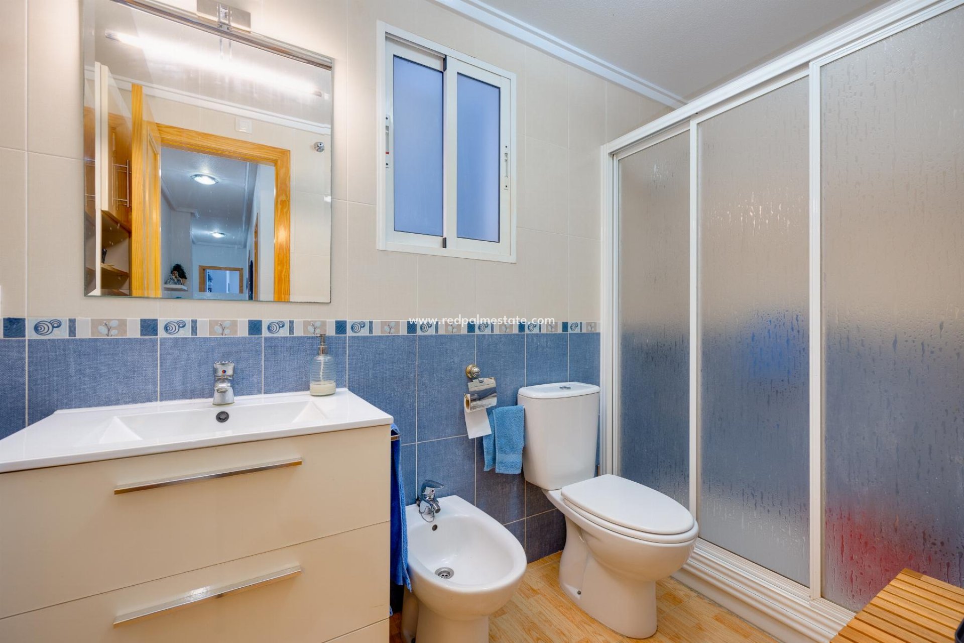 Resale - Apartment -
Torrevieja - El Acequión - Los Náufragos