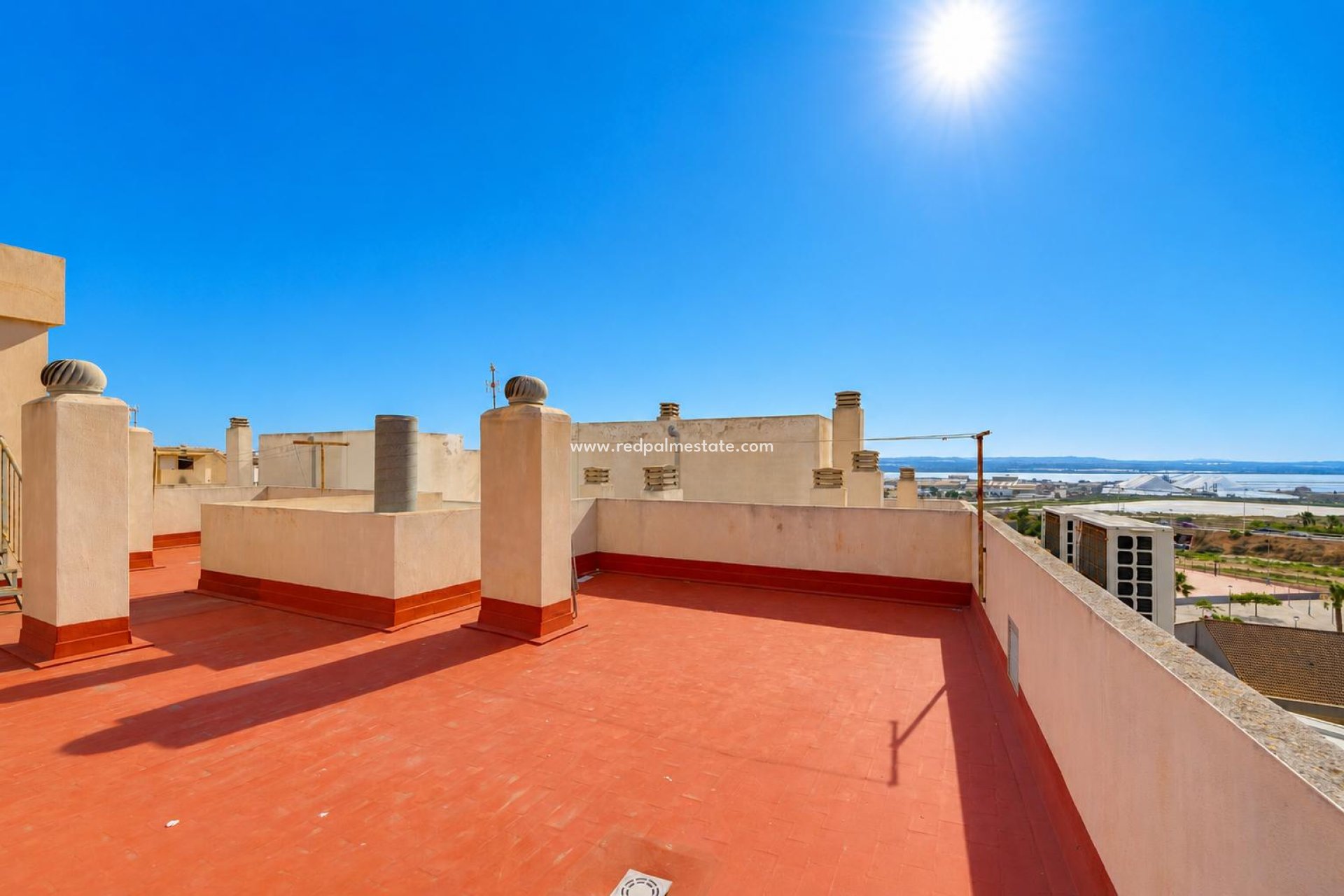 Resale - Apartment -
Torrevieja - El Acequión - Los Náufragos