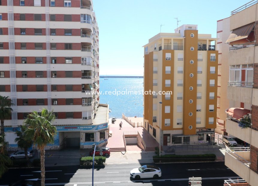 Resale - Apartment -
Torrevieja - El Acequión - Los Náufragos
