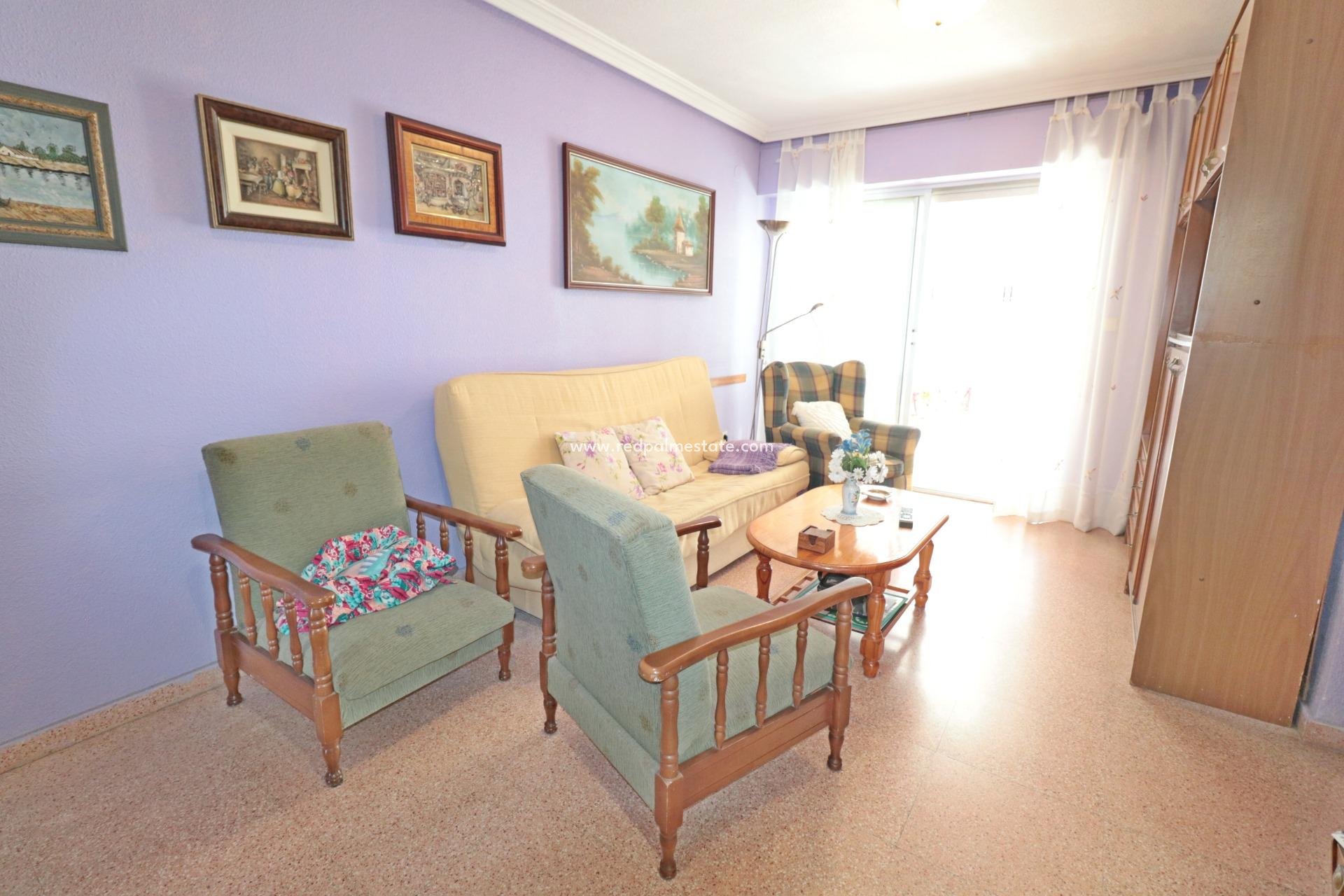Resale - Apartment -
Torrevieja - El Acequión - Los Náufragos