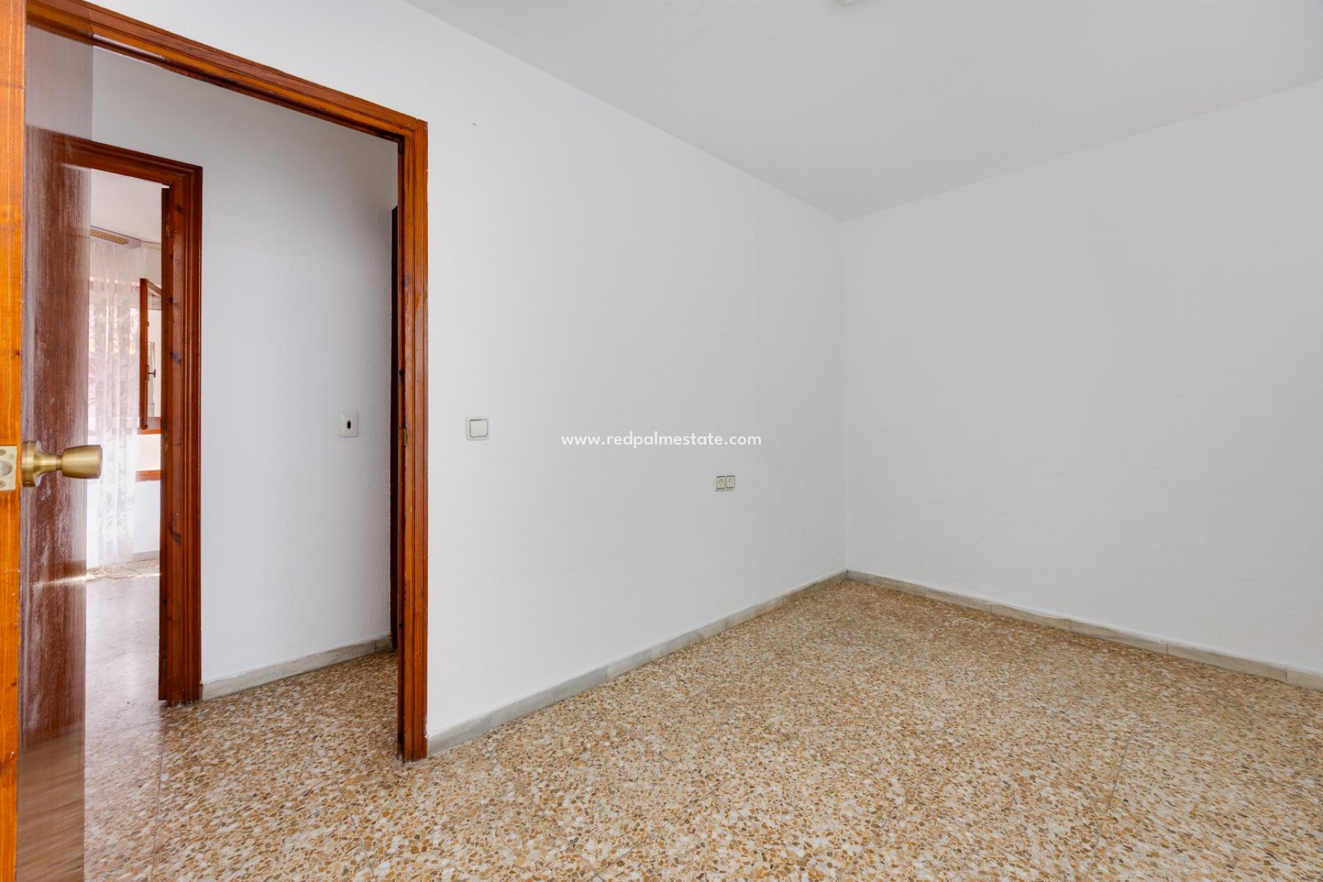 Resale - Apartment -
Torrevieja - El Acequión - Los Náufragos