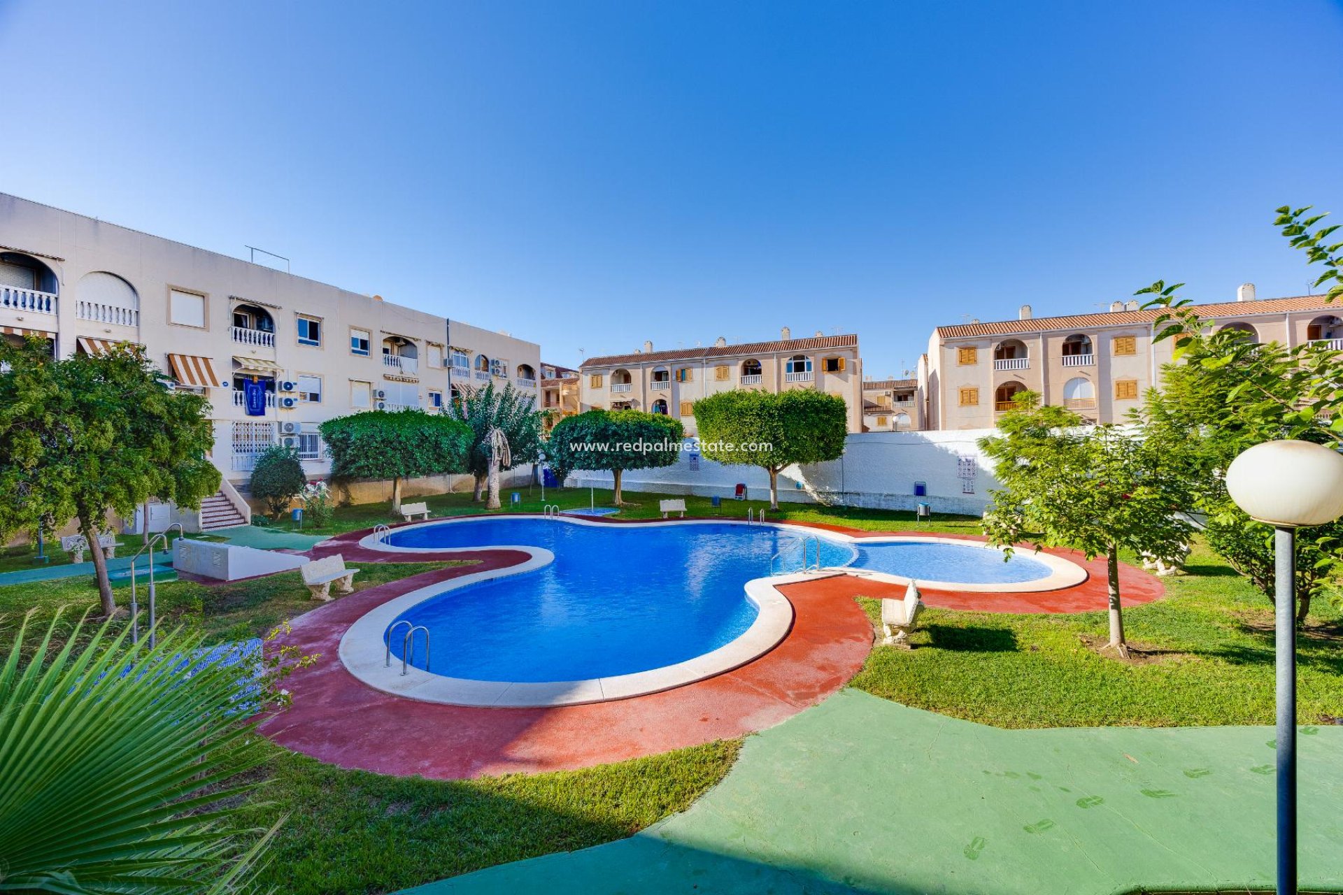Resale - Apartment -
Torrevieja - El Acequión - Los Náufragos