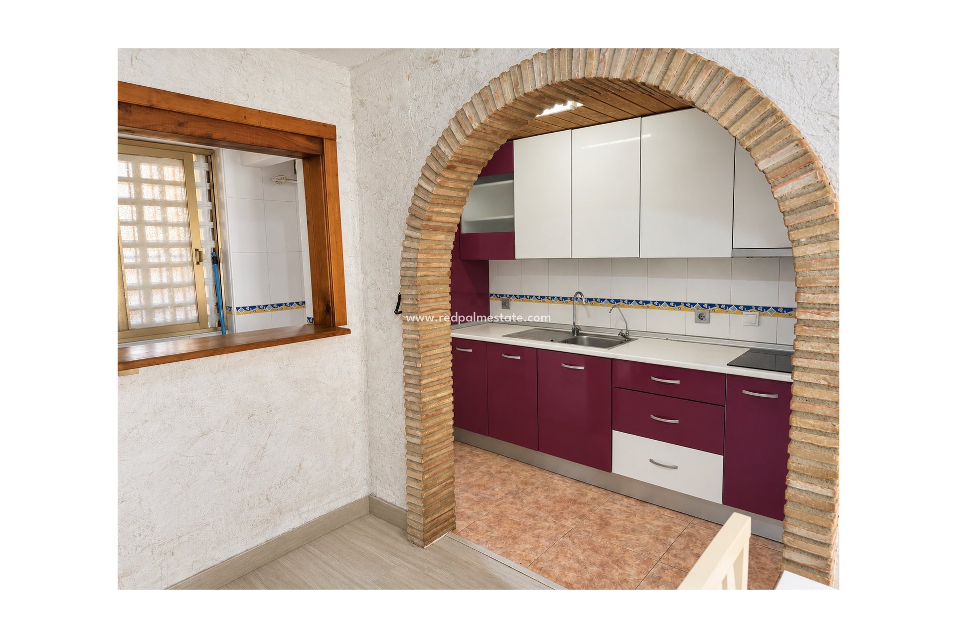 Resale - Apartment -
Torrevieja - El Acequión - Los Náufragos