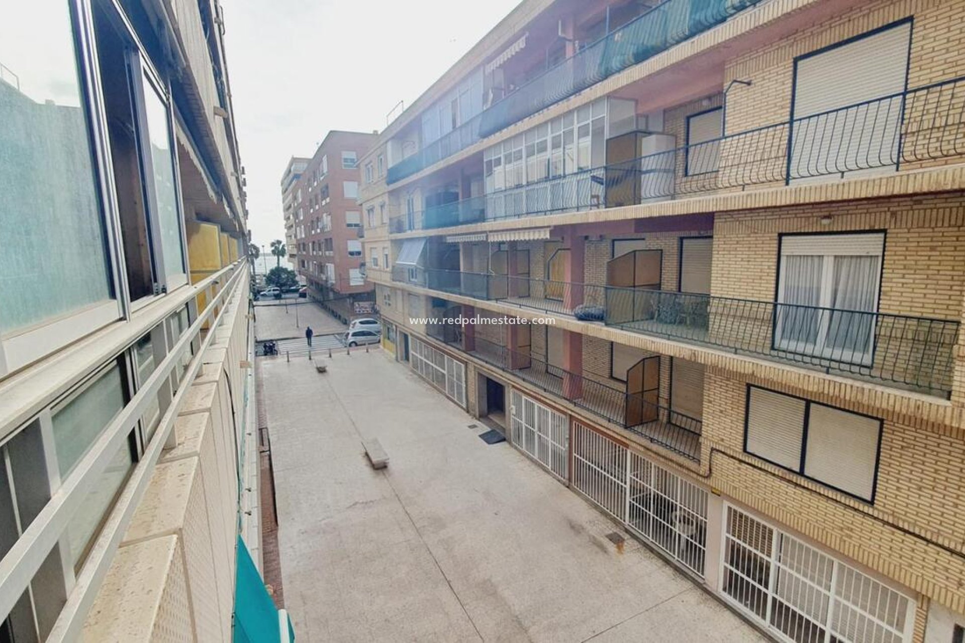 Resale - Apartment -
Torrevieja - El Acequión - Los Náufragos