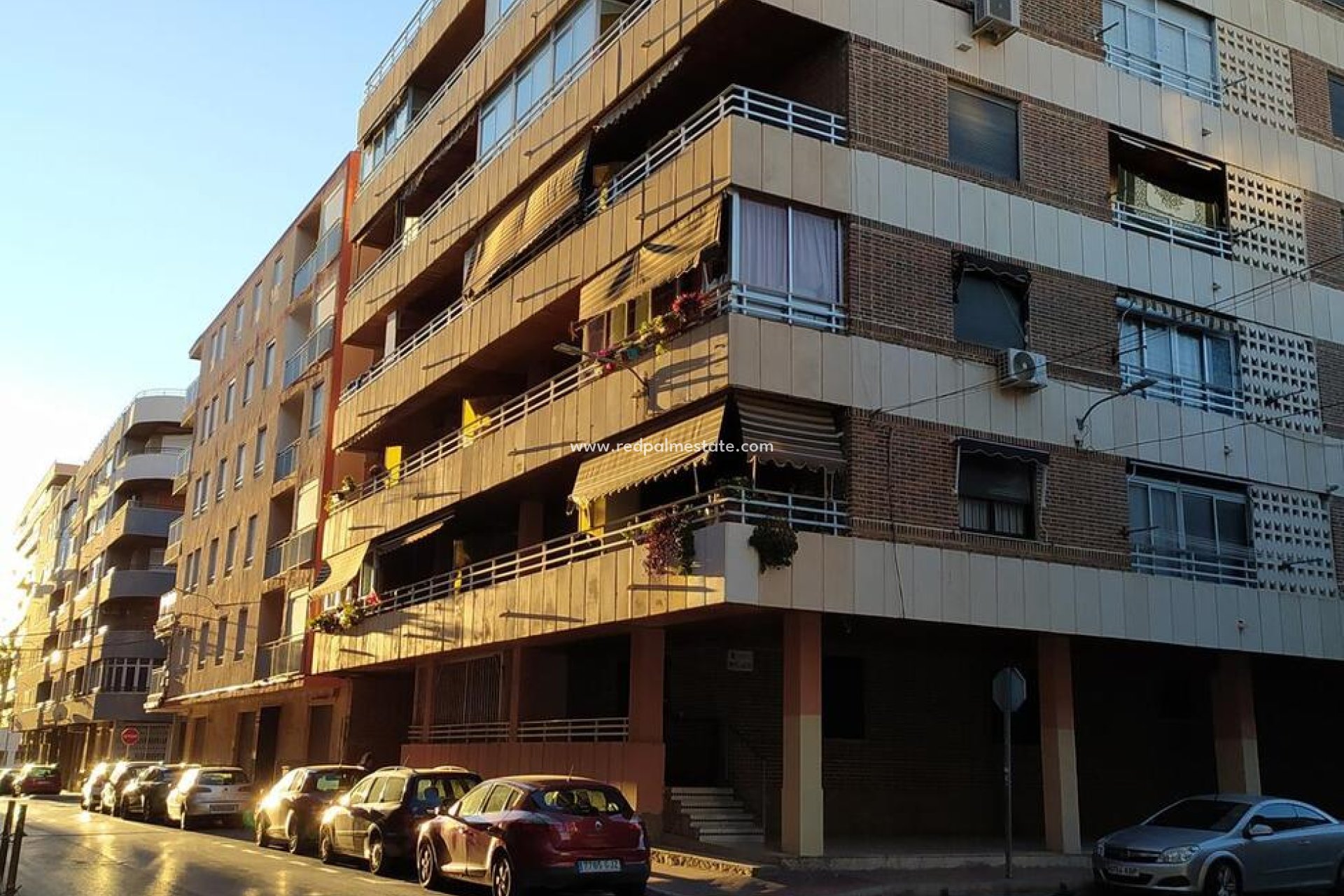 Resale - Apartment -
Torrevieja - El Acequión - Los Náufragos